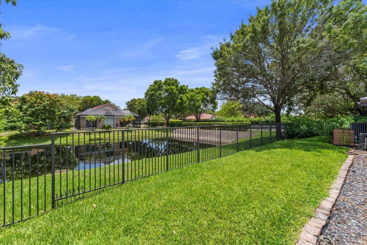 4911 NW 96th, Coral Springs FL 33076