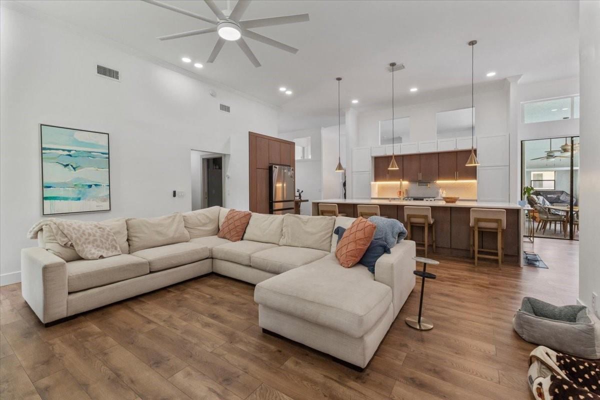 4911 NW 96th, Coral Springs FL 33076