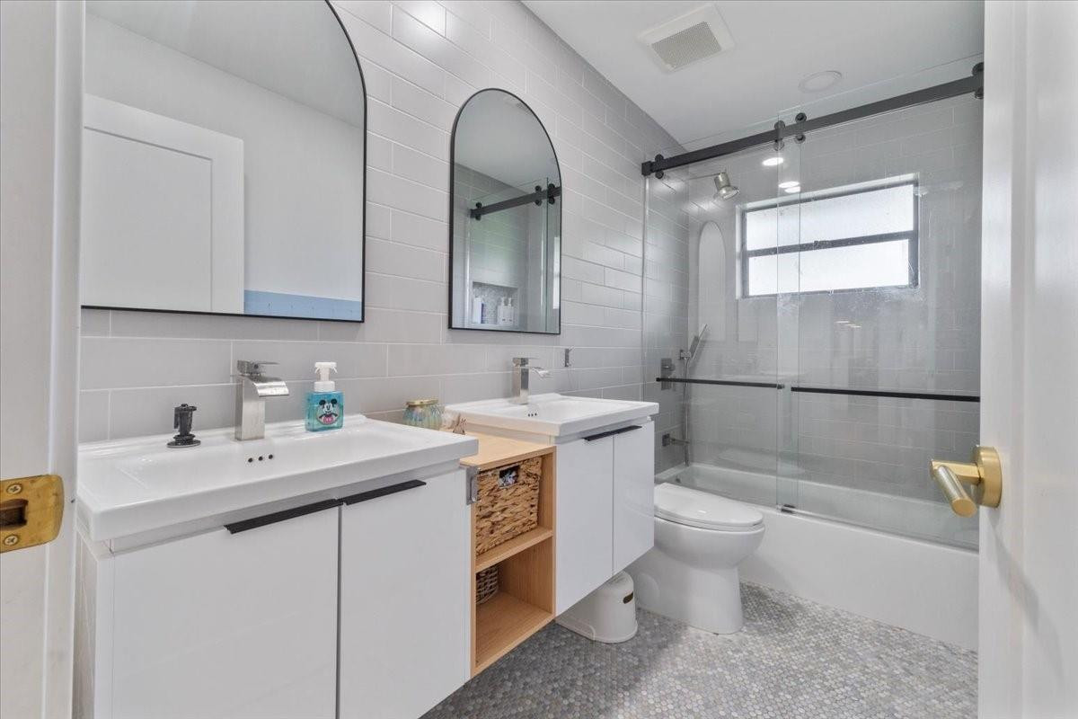 4911 NW 96th, Coral Springs FL 33076