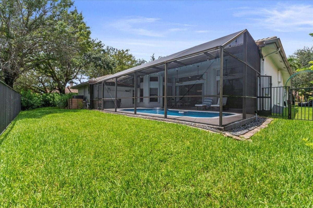 4911 NW 96th, Coral Springs FL 33076