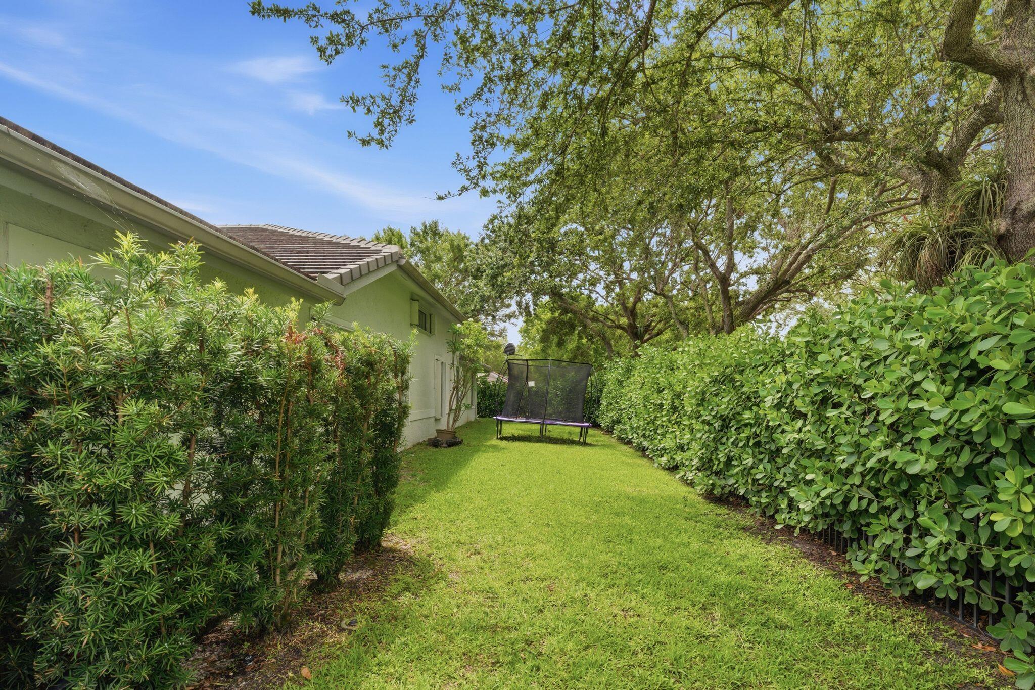 4911 NW 96th, Coral Springs FL 33076