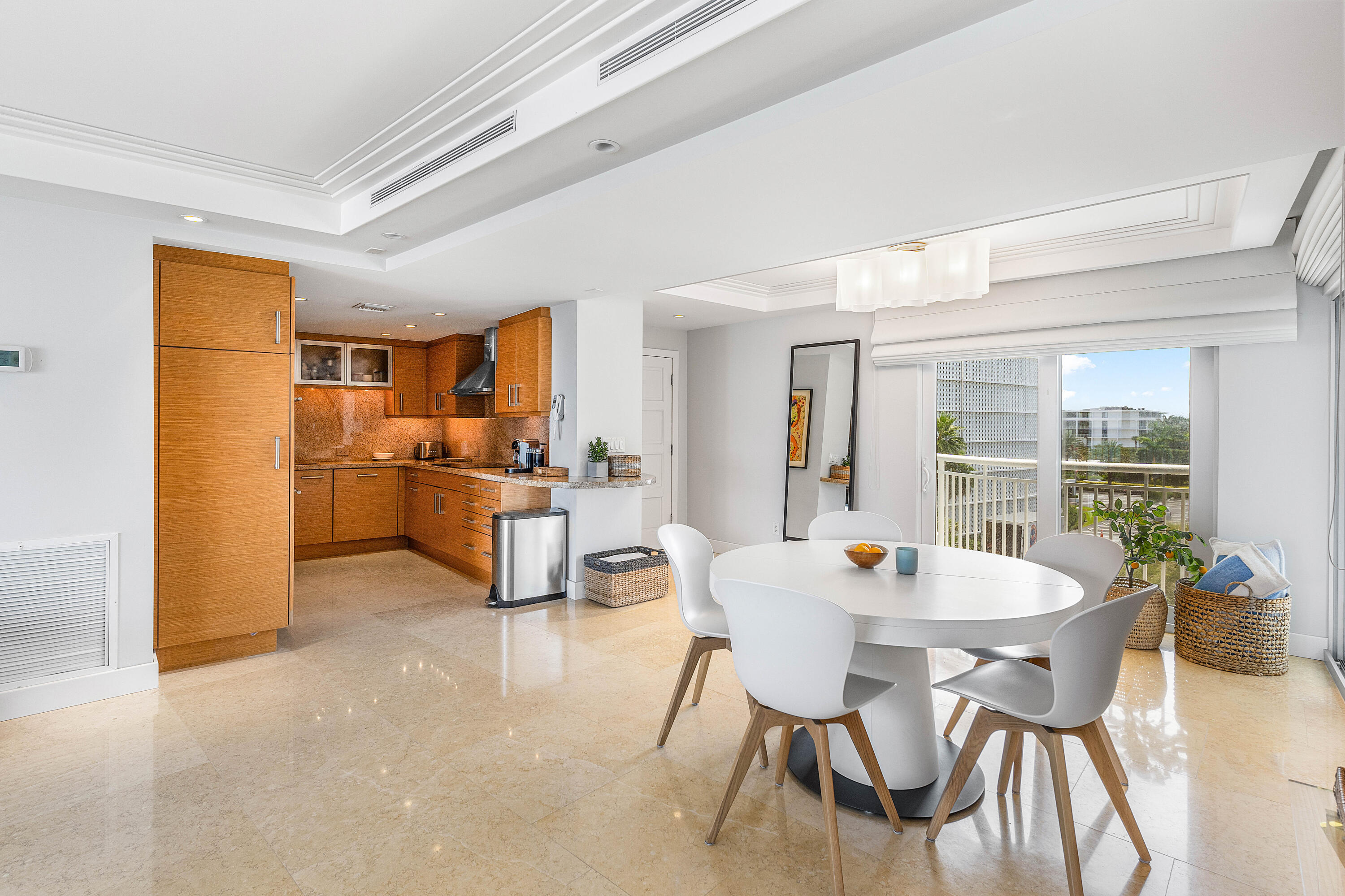 2780 S Ocean #401, Palm Beach FL 33480