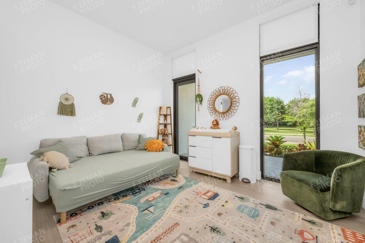 16550 Sunset, Weston FL 33326