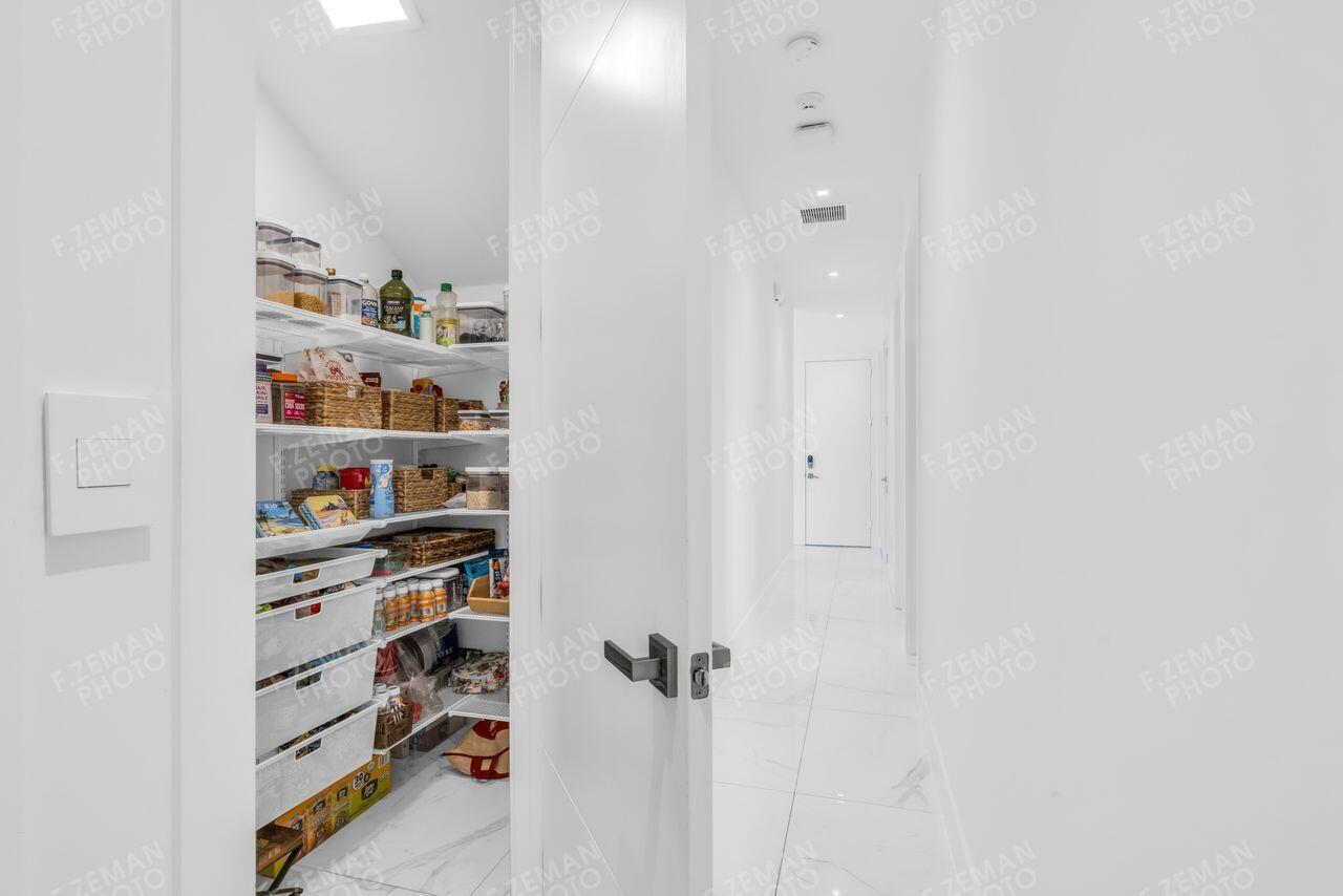 16550 Sunset, Weston FL 33326