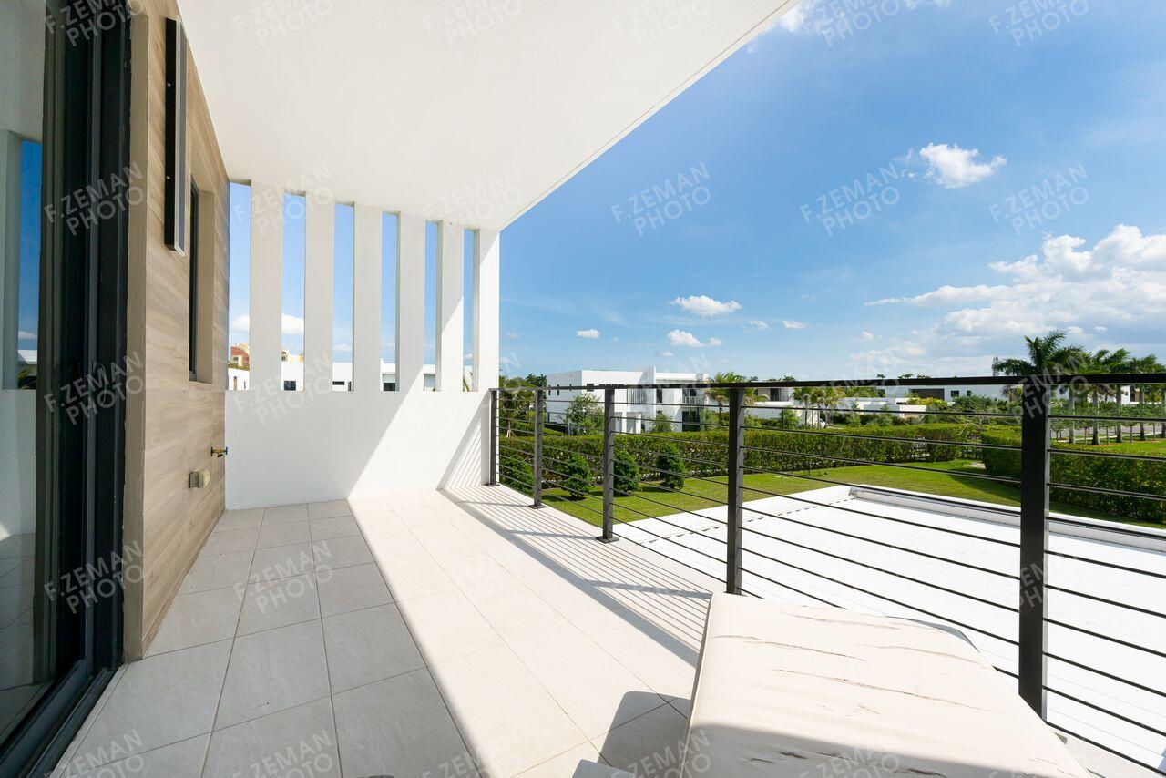 16550 Sunset, Weston FL 33326