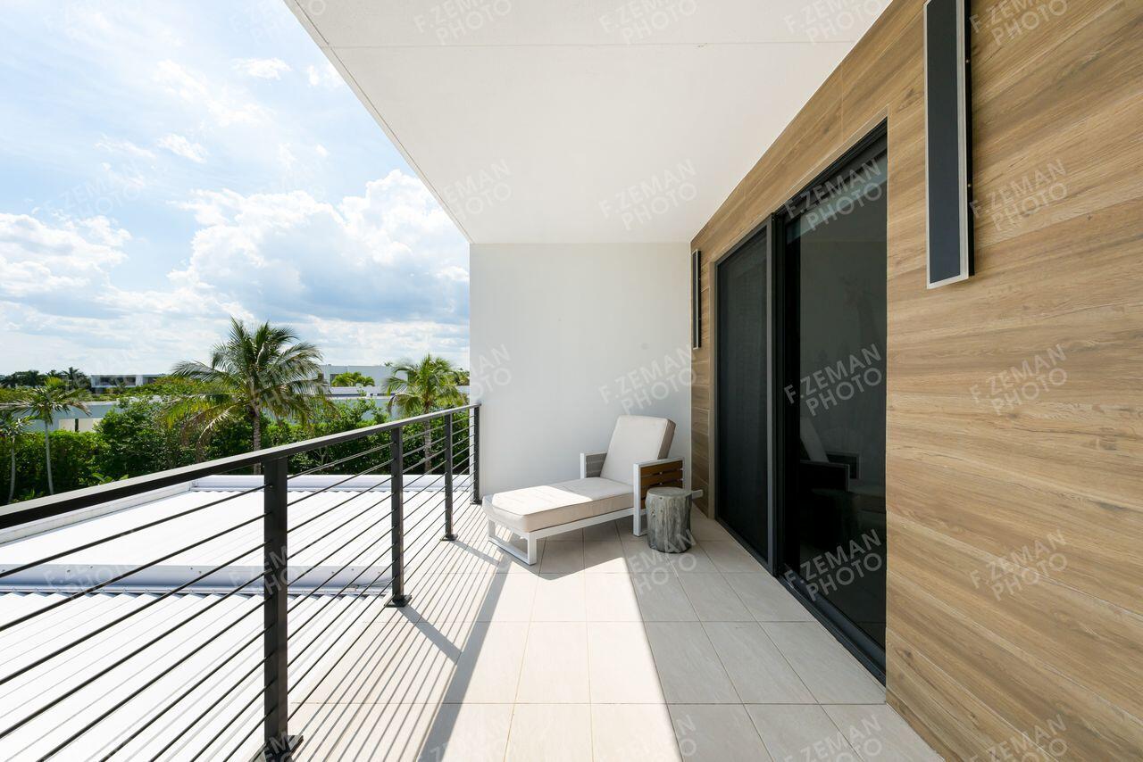 16550 Sunset, Weston FL 33326