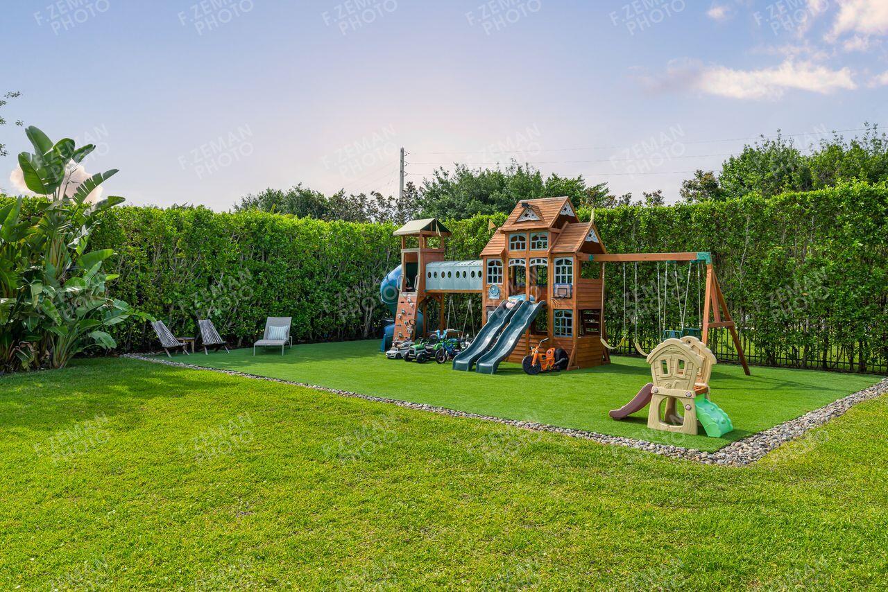 16550 Sunset, Weston FL 33326
