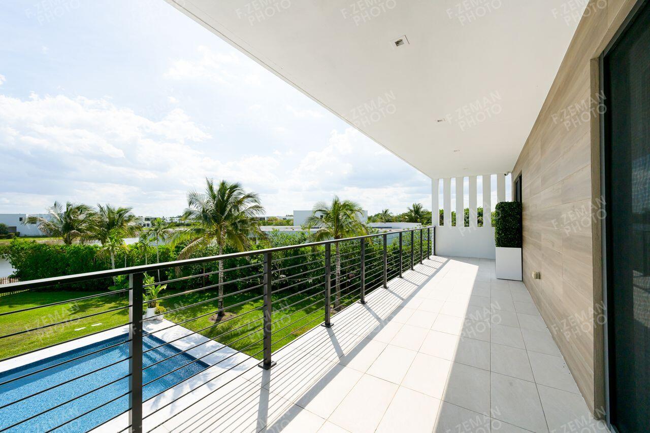16550 Sunset, Weston FL 33326
