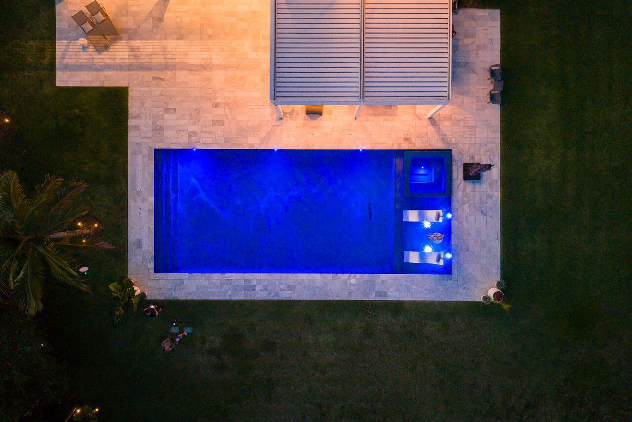 16550 Sunset, Weston FL 33326