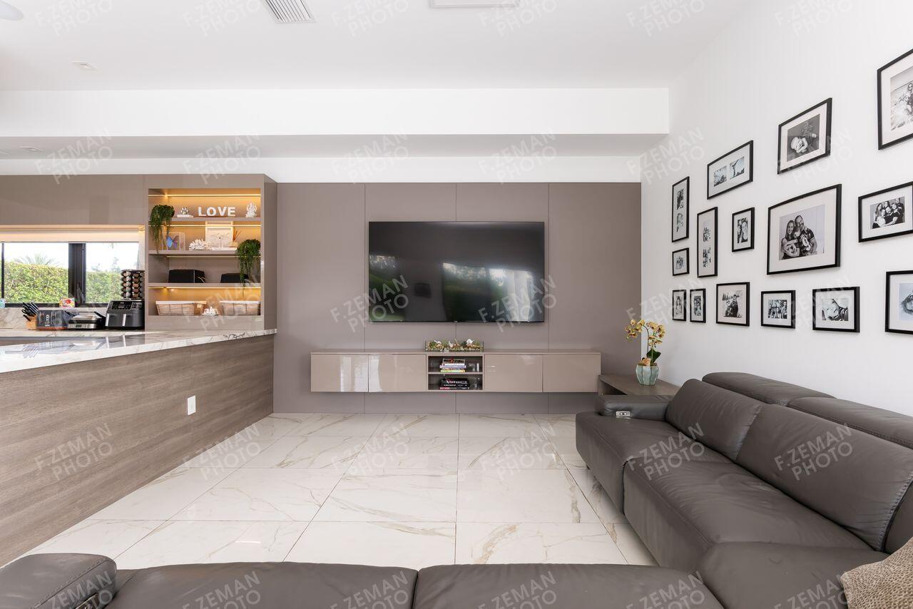 16550 Sunset, Weston FL 33326