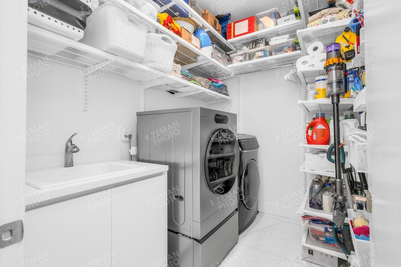 16550 Sunset, Weston FL 33326