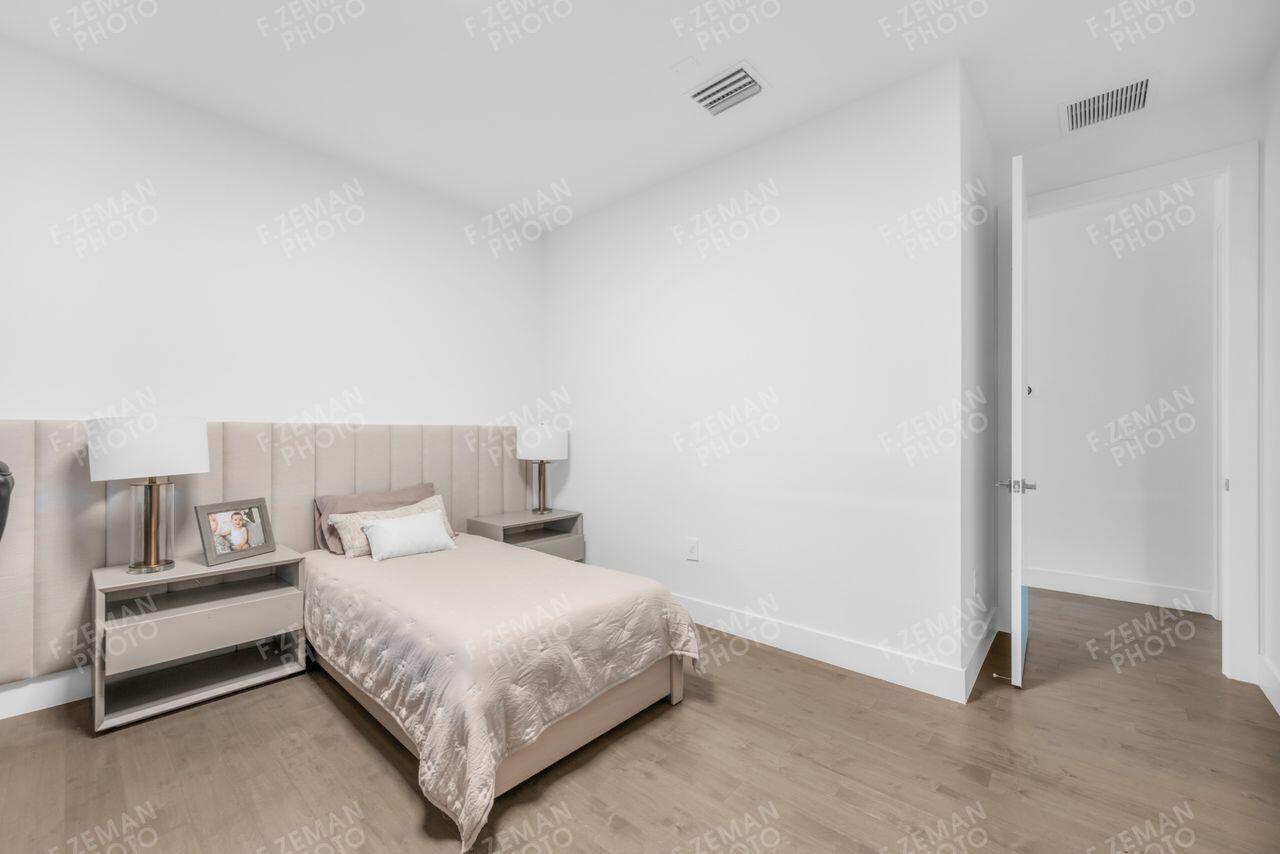 16550 Sunset, Weston FL 33326