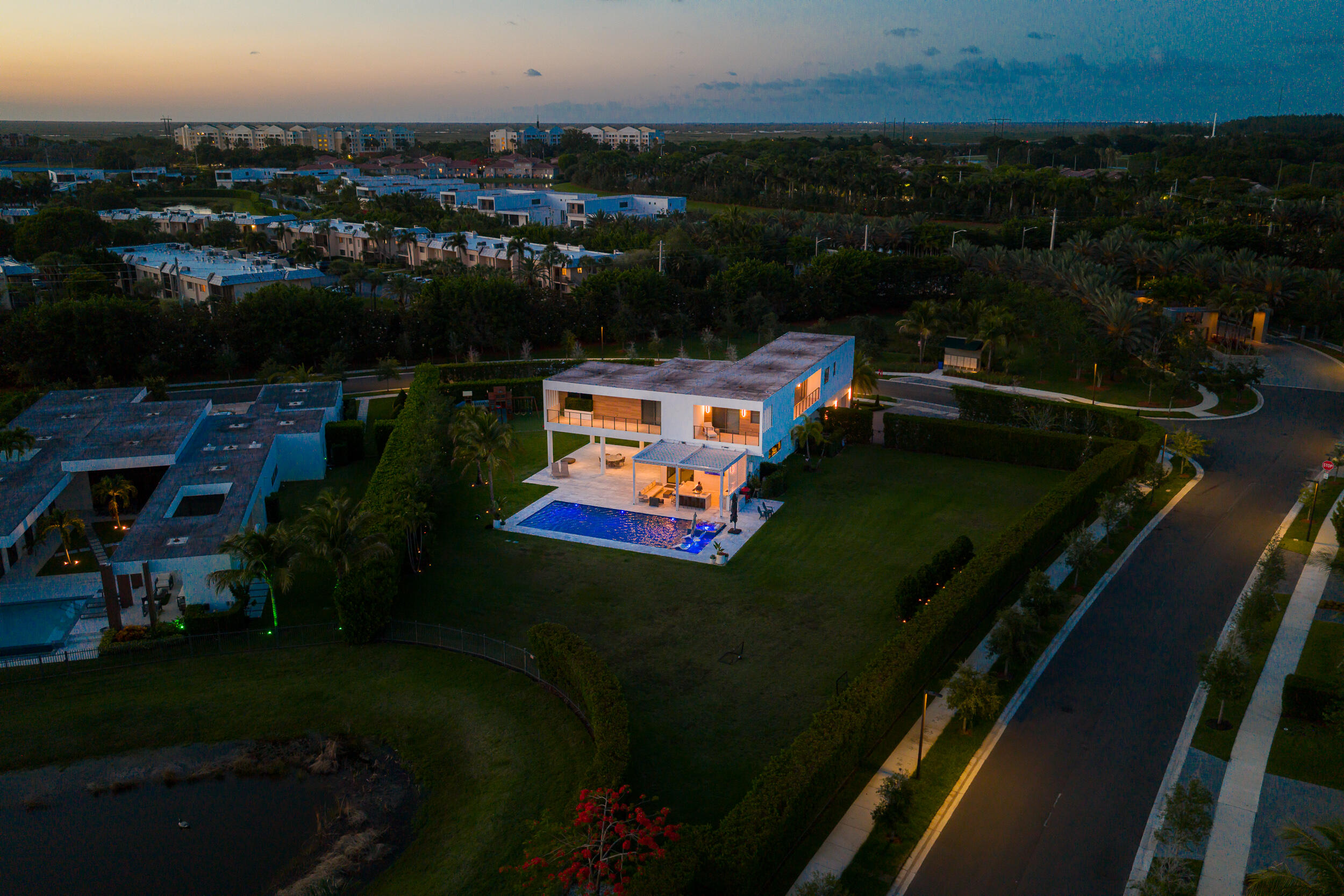 16550 Sunset, Weston FL 33326
