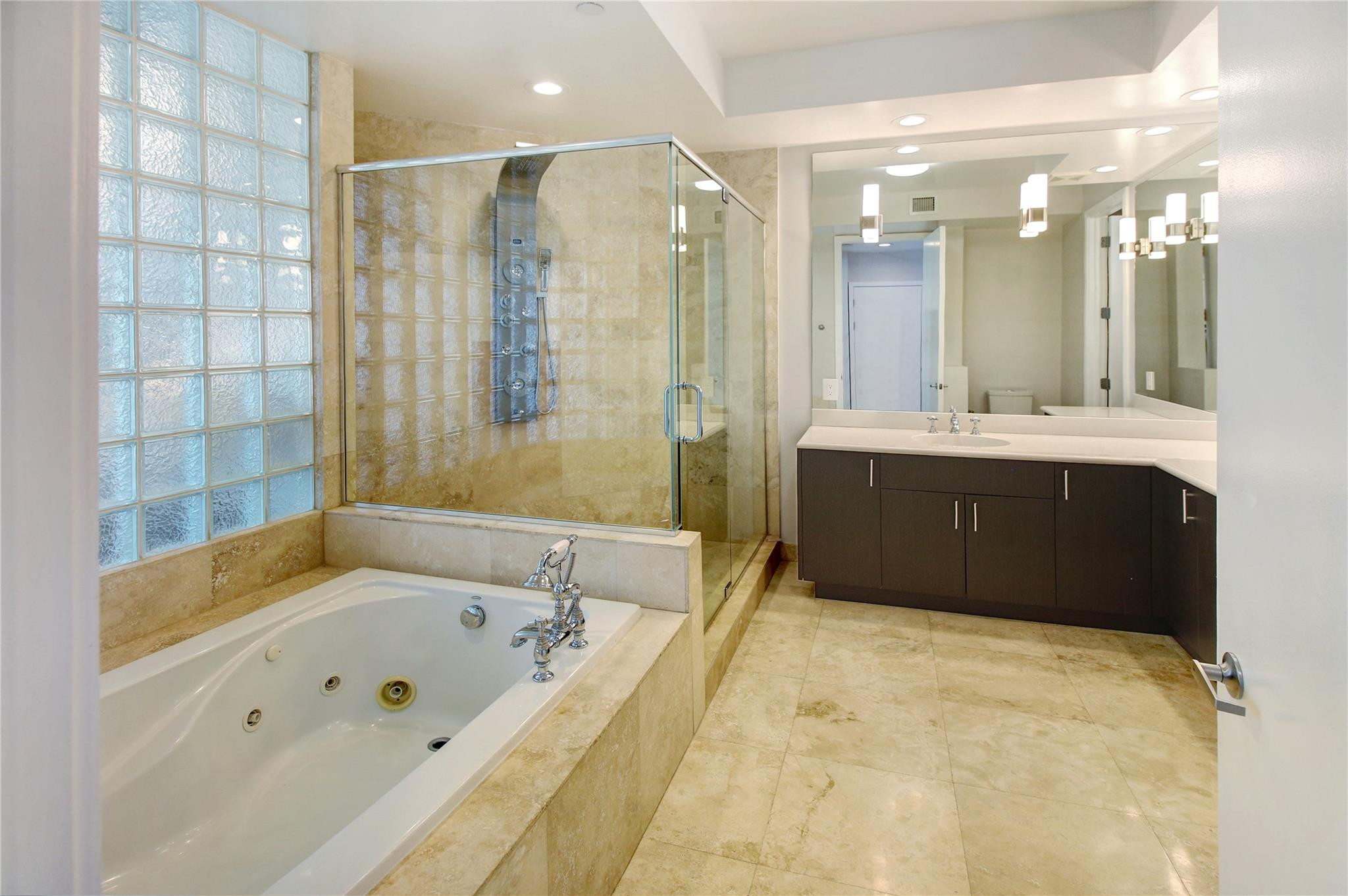 301 Hendricks #7, Fort Lauderdale FL 33301