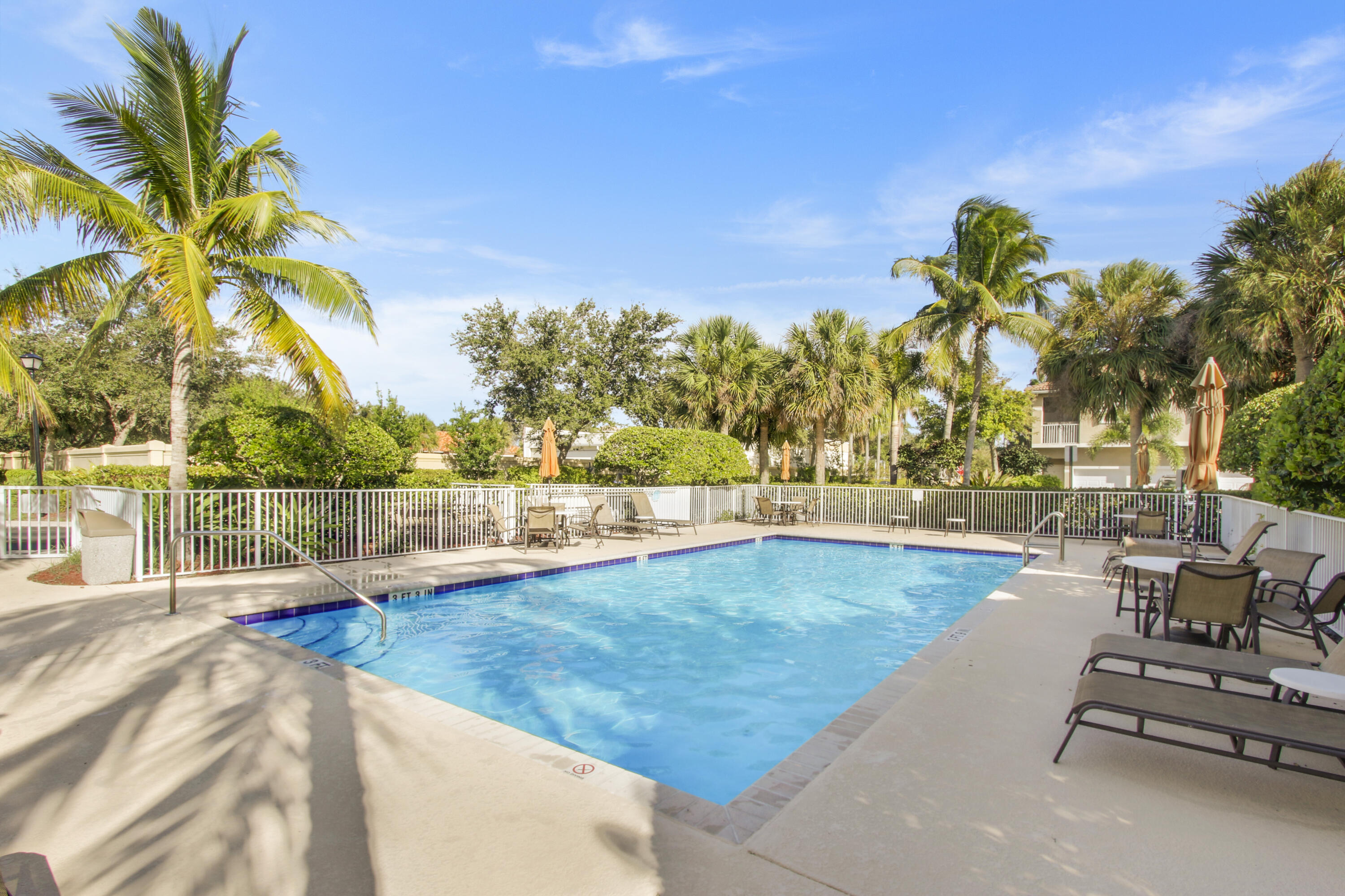 105 Lighthouse #B, Tequesta FL 33469