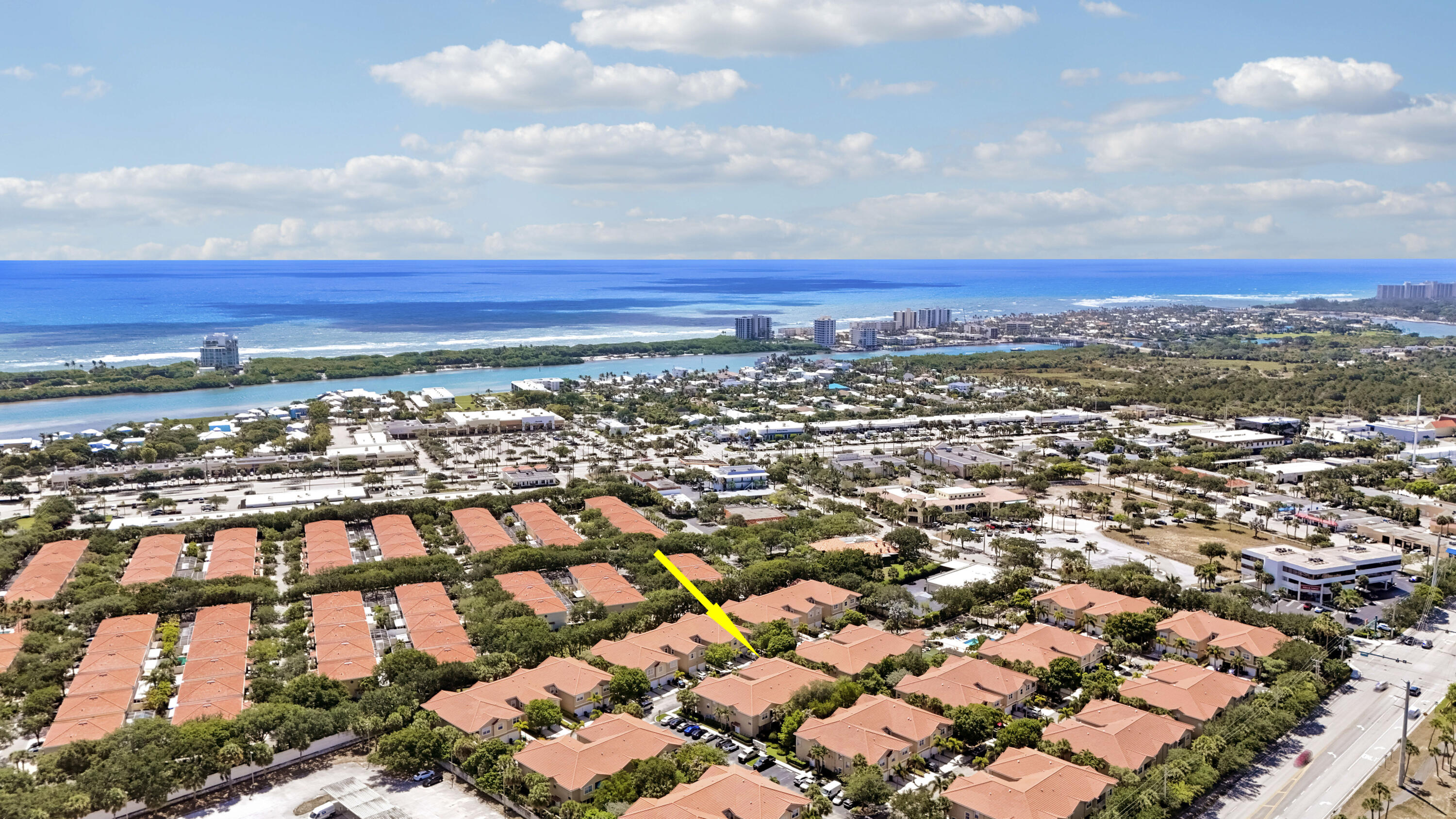105 Lighthouse #B, Tequesta FL 33469