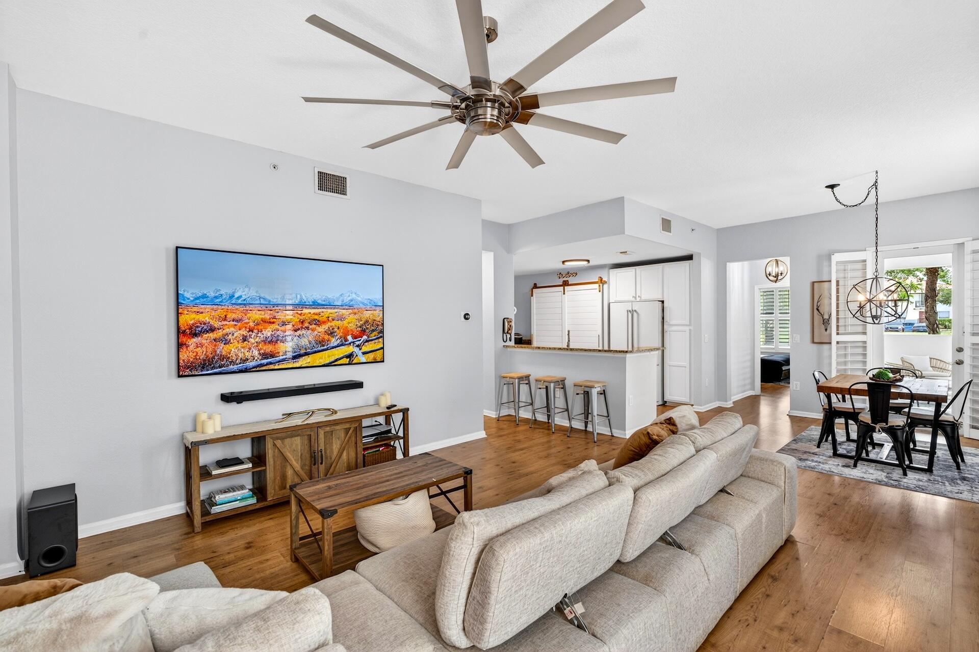 4680 Mimosa #805, Coconut Creek FL 33073