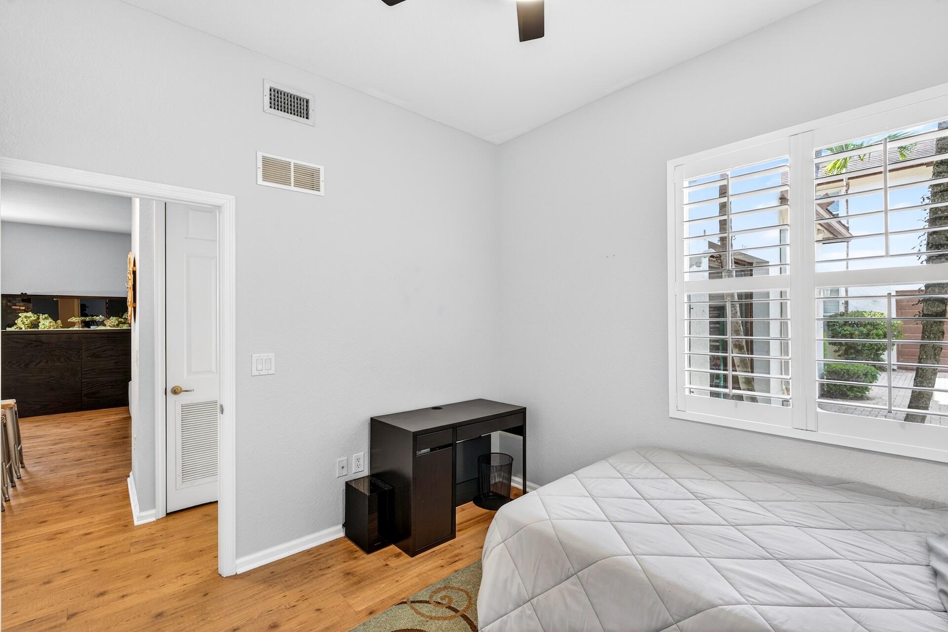 4680 Mimosa #805, Coconut Creek FL 33073