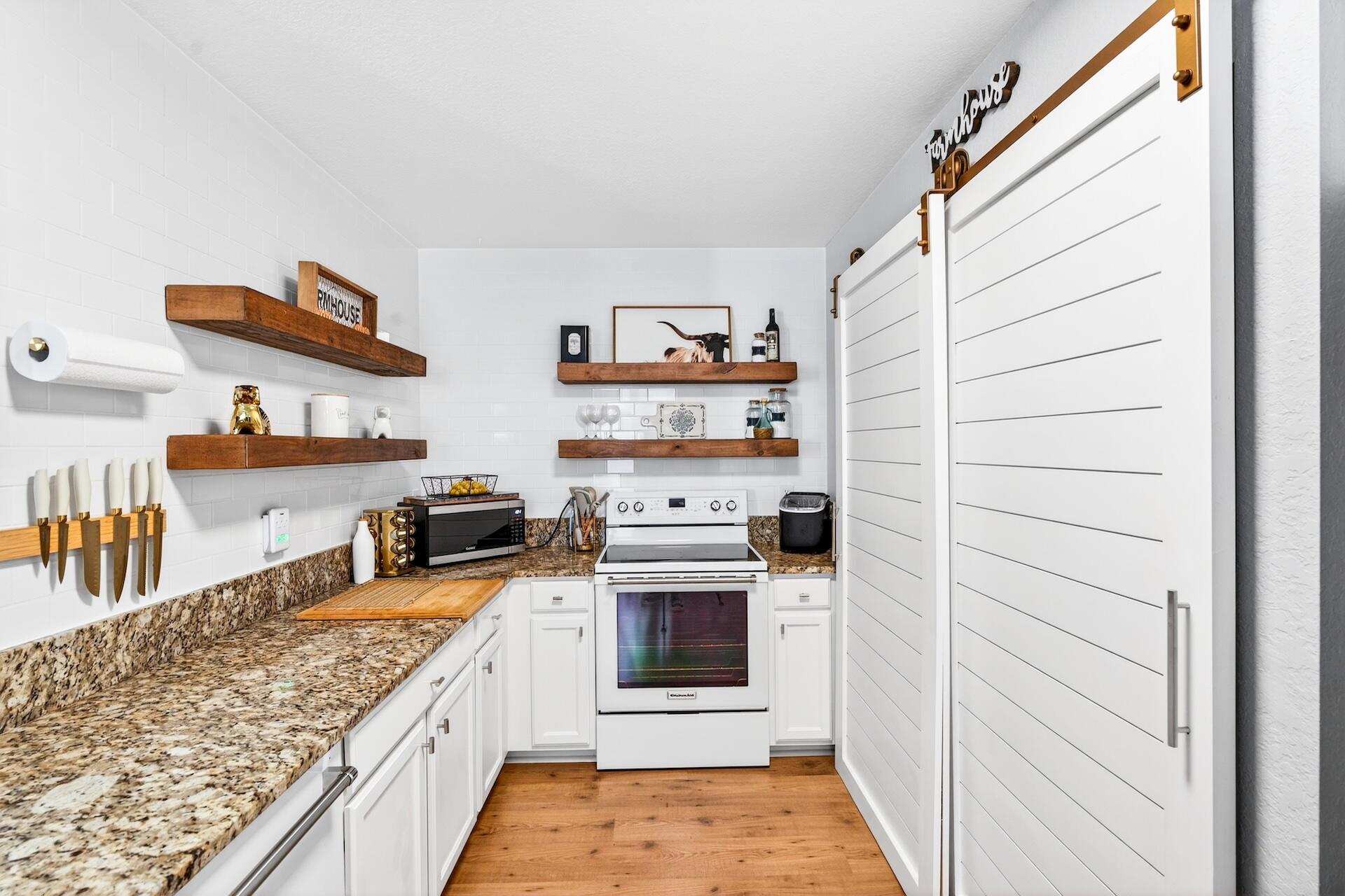 4680 Mimosa #805, Coconut Creek FL 33073