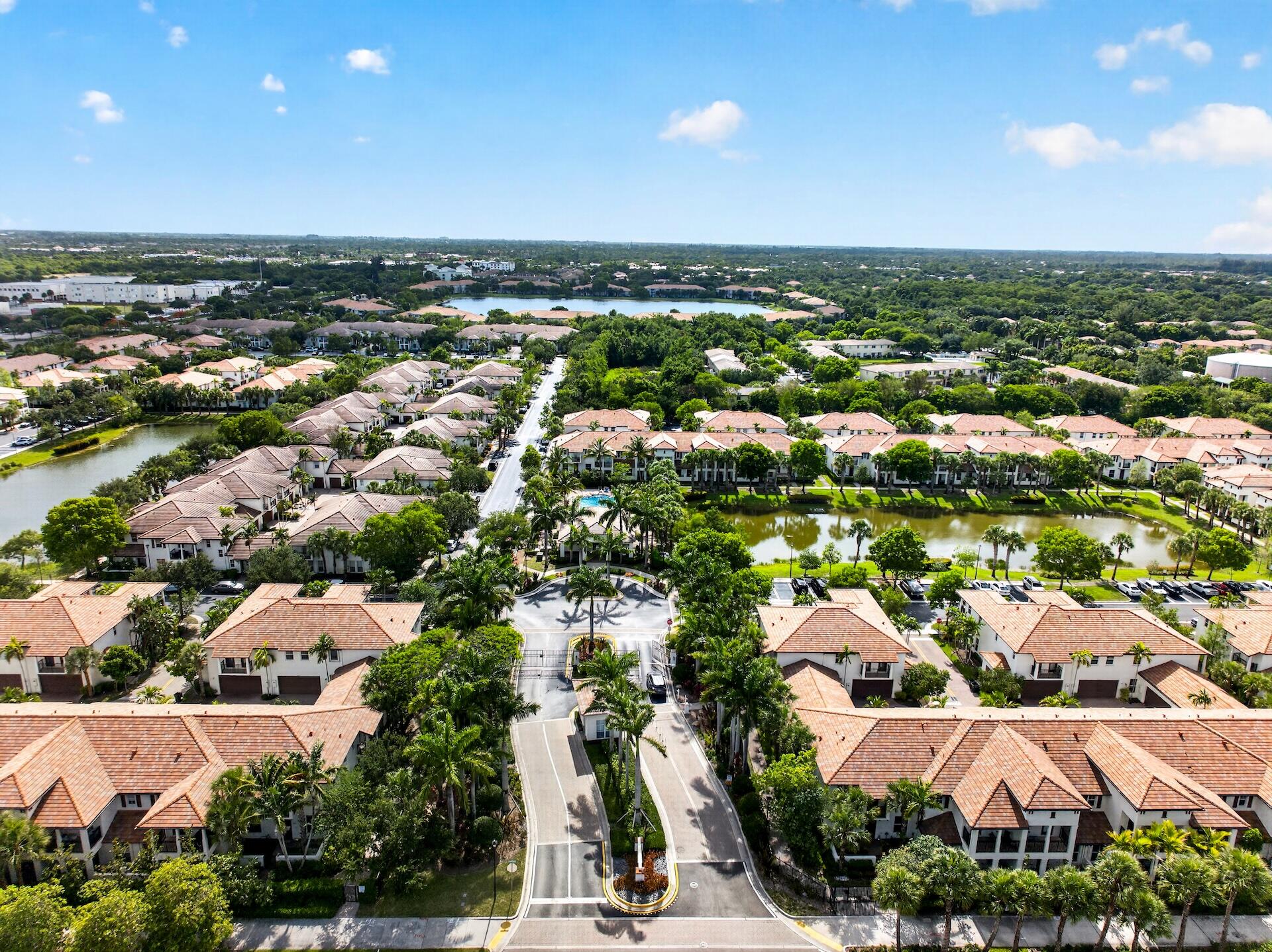 4680 Mimosa #805, Coconut Creek FL 33073