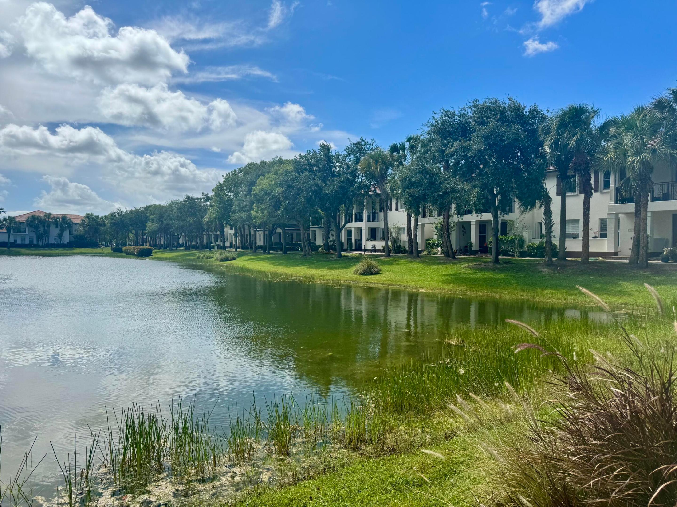 4680 Mimosa #805, Coconut Creek FL 33073