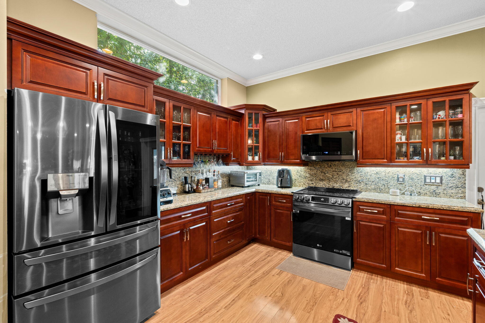 5304 NW 66th, Lauderhill FL 33319