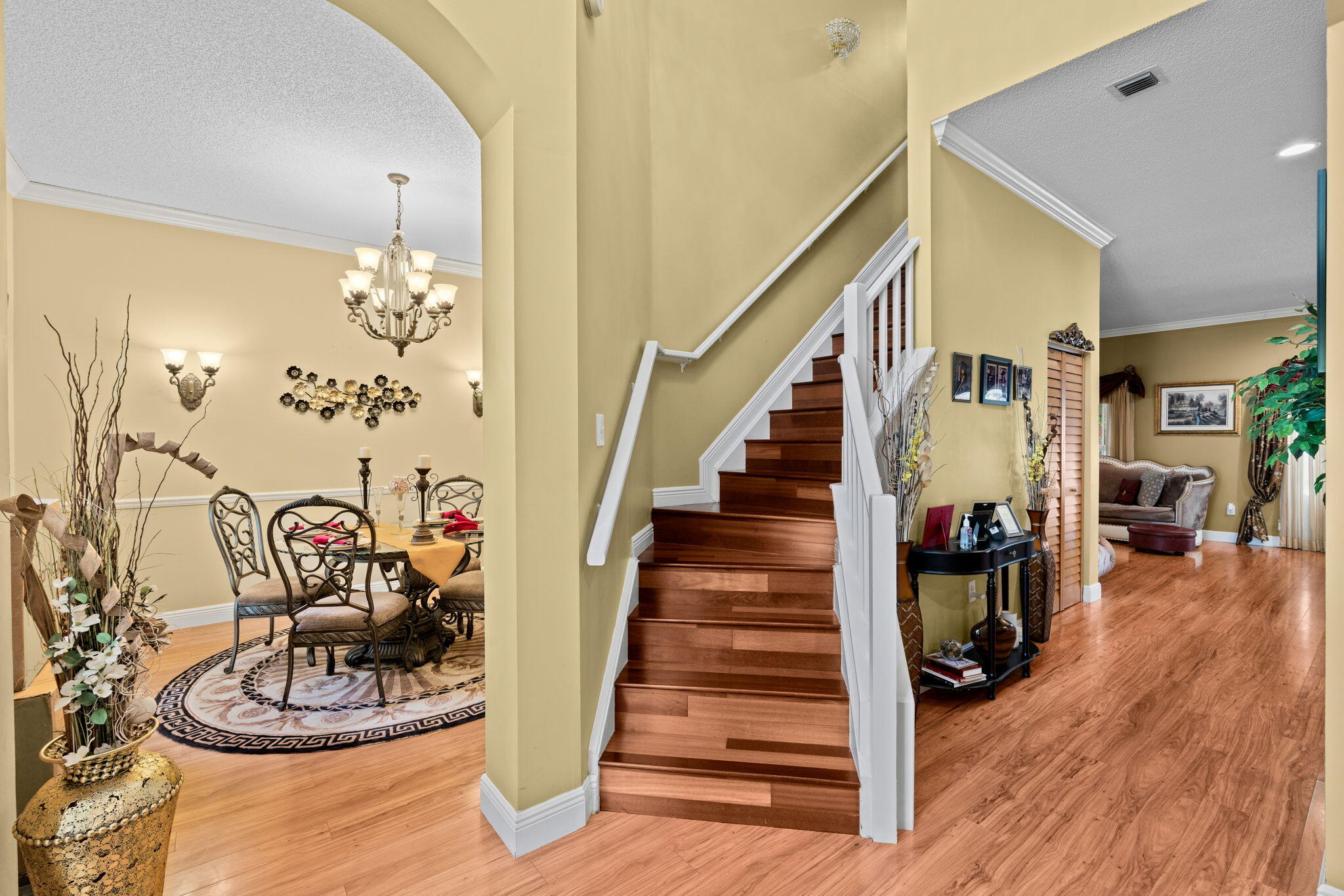 5304 NW 66th, Lauderhill FL 33319