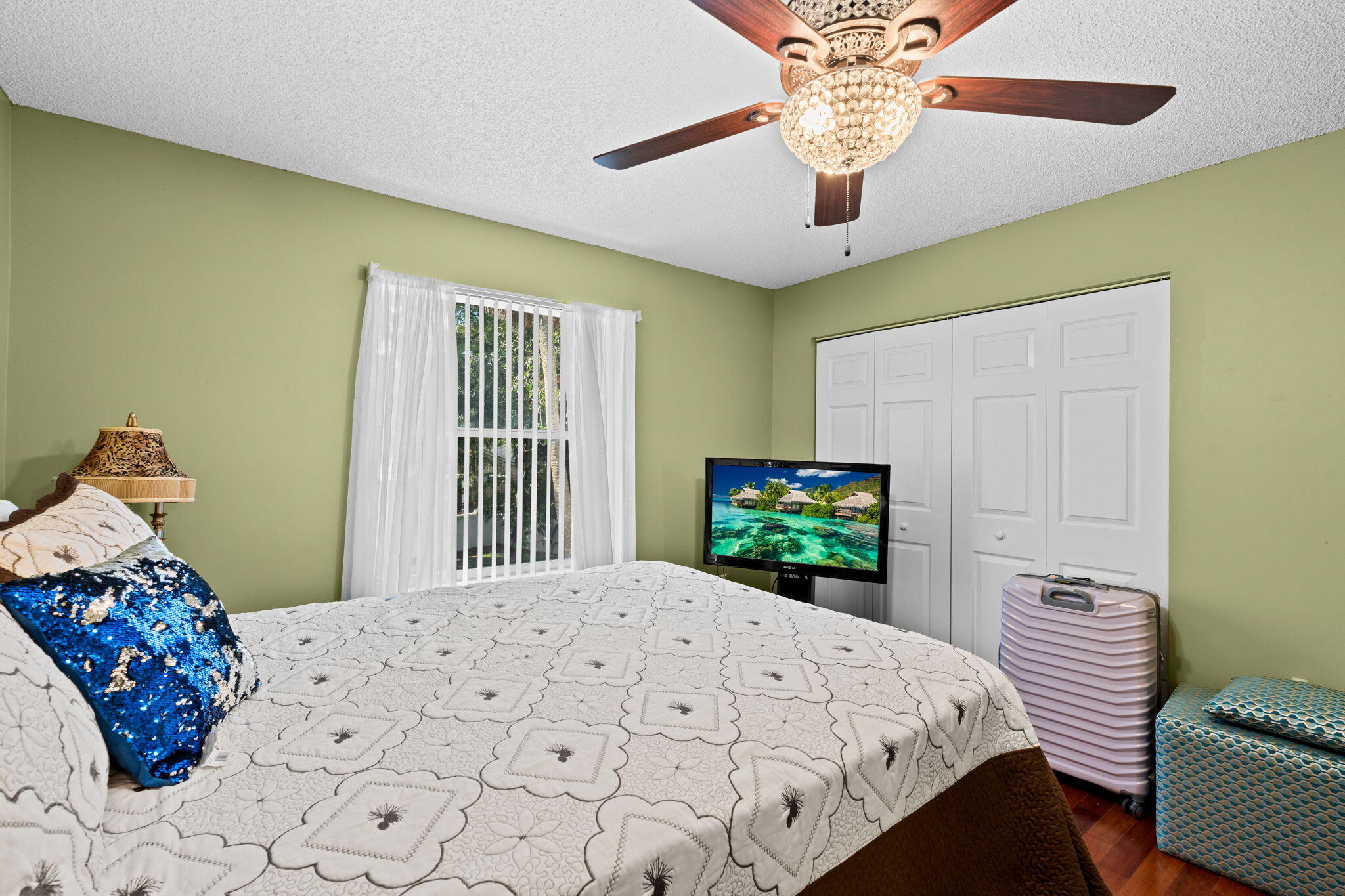 5304 NW 66th, Lauderhill FL 33319