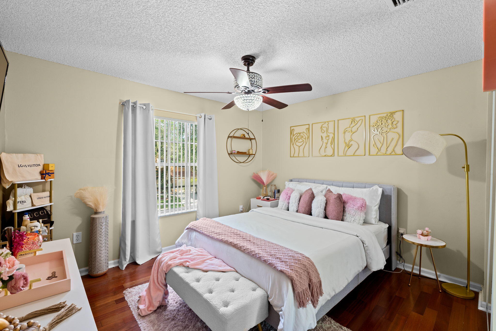5304 NW 66th, Lauderhill FL 33319