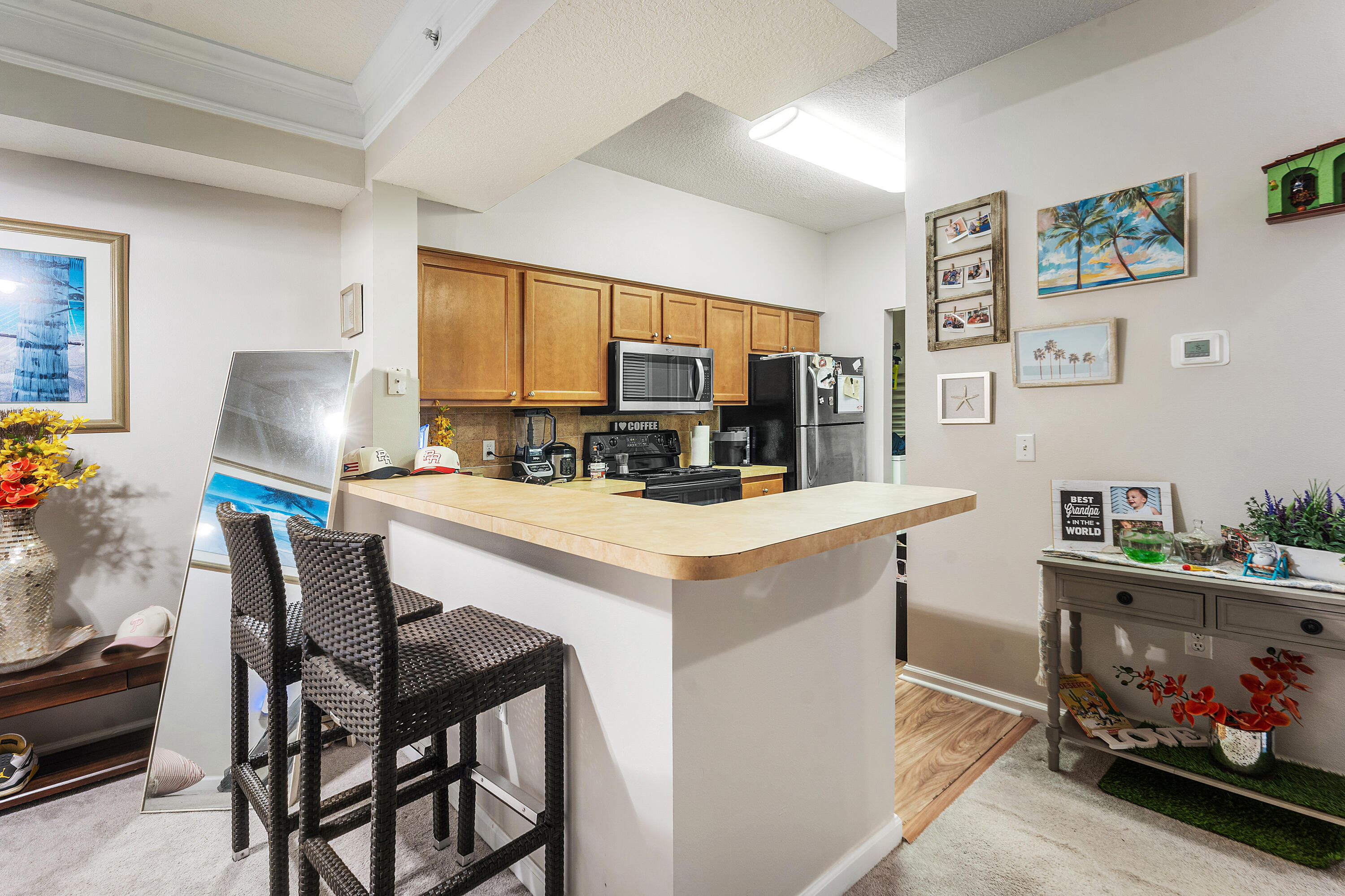 1208 E Myrtlewood Cir, Palm Beach Gardens FL 33418