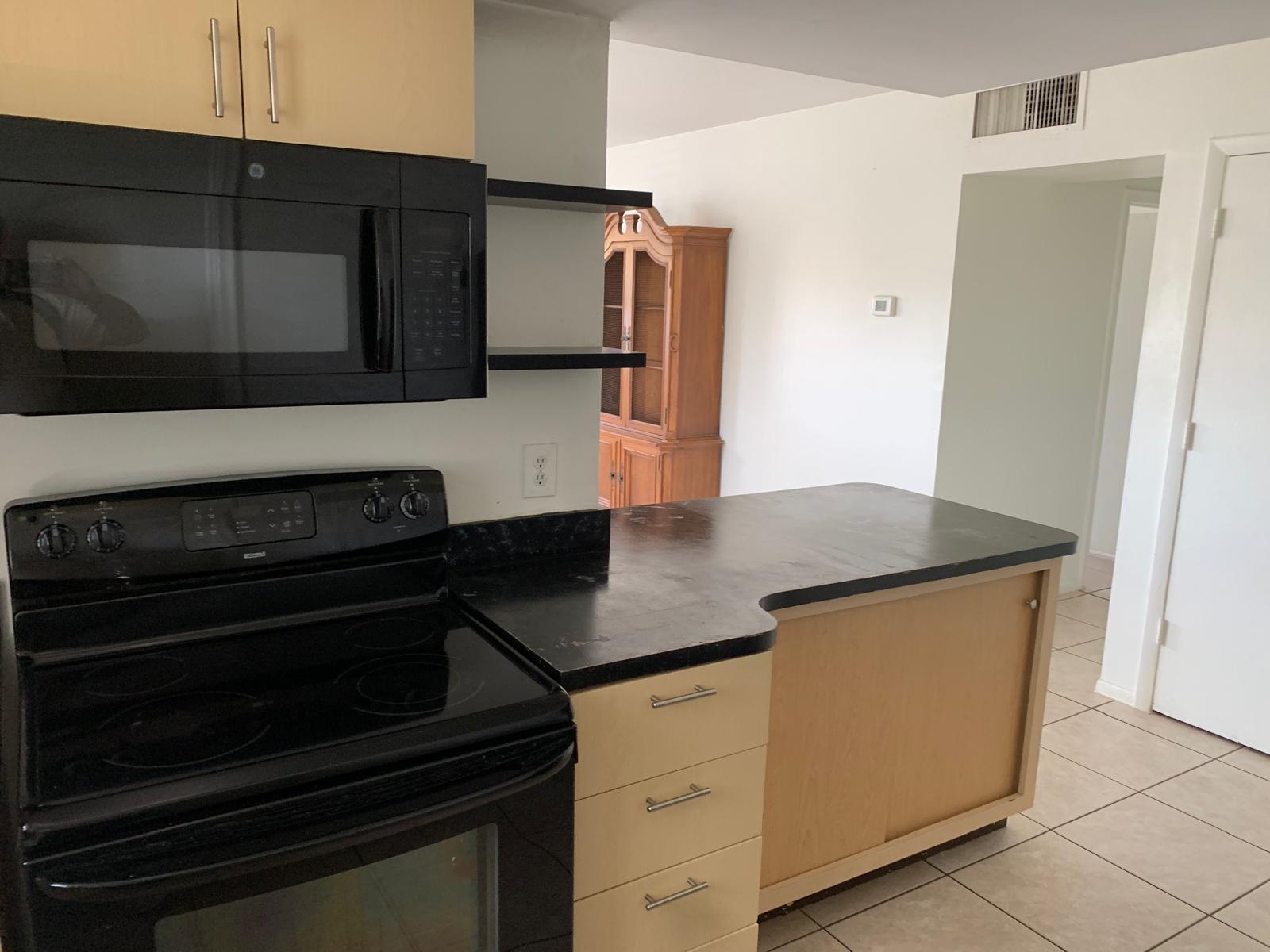 2624 NE 32nd #104, Fort Lauderdale FL 33306