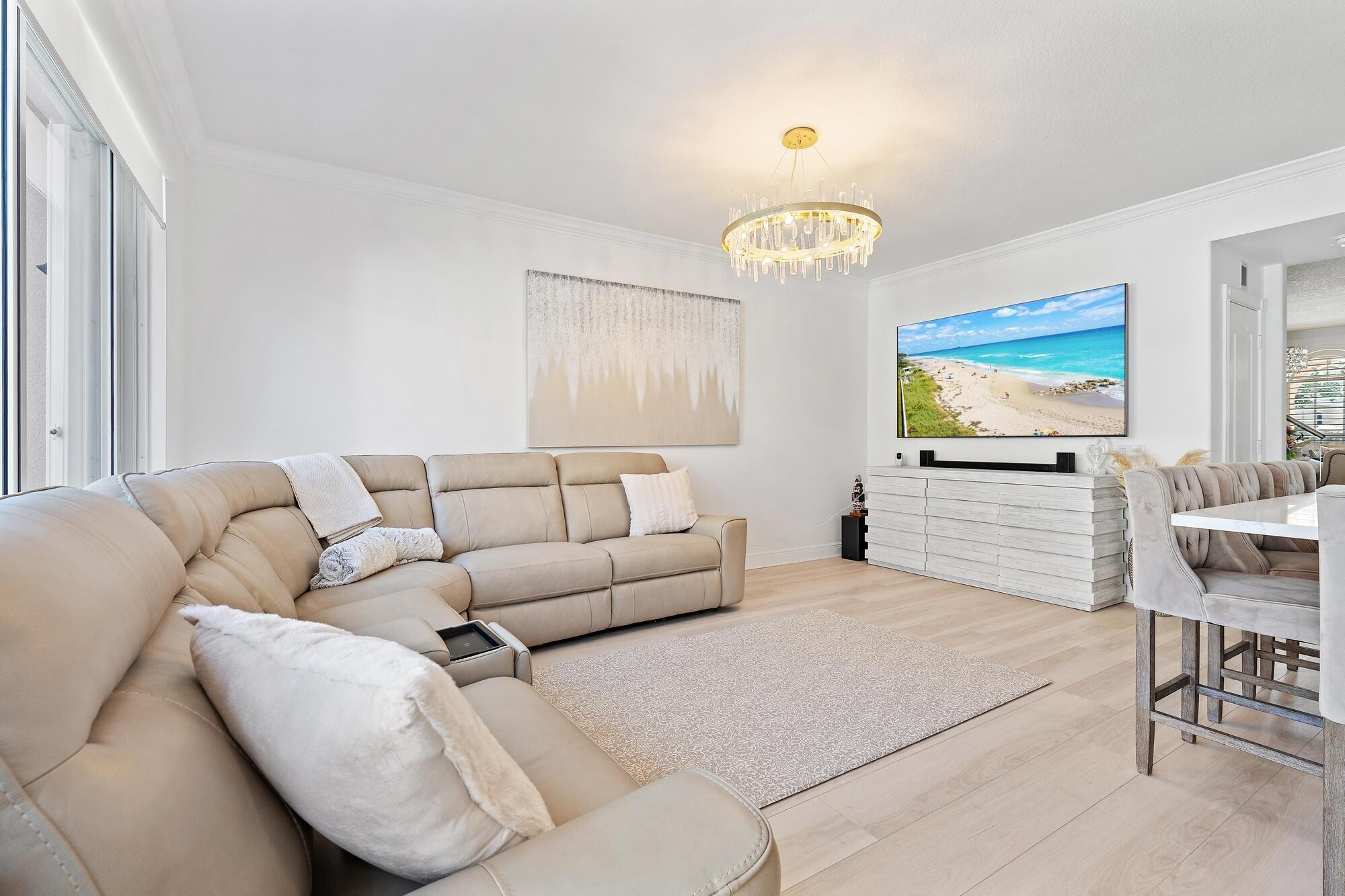 137 Middlebury, Jupiter FL 33458