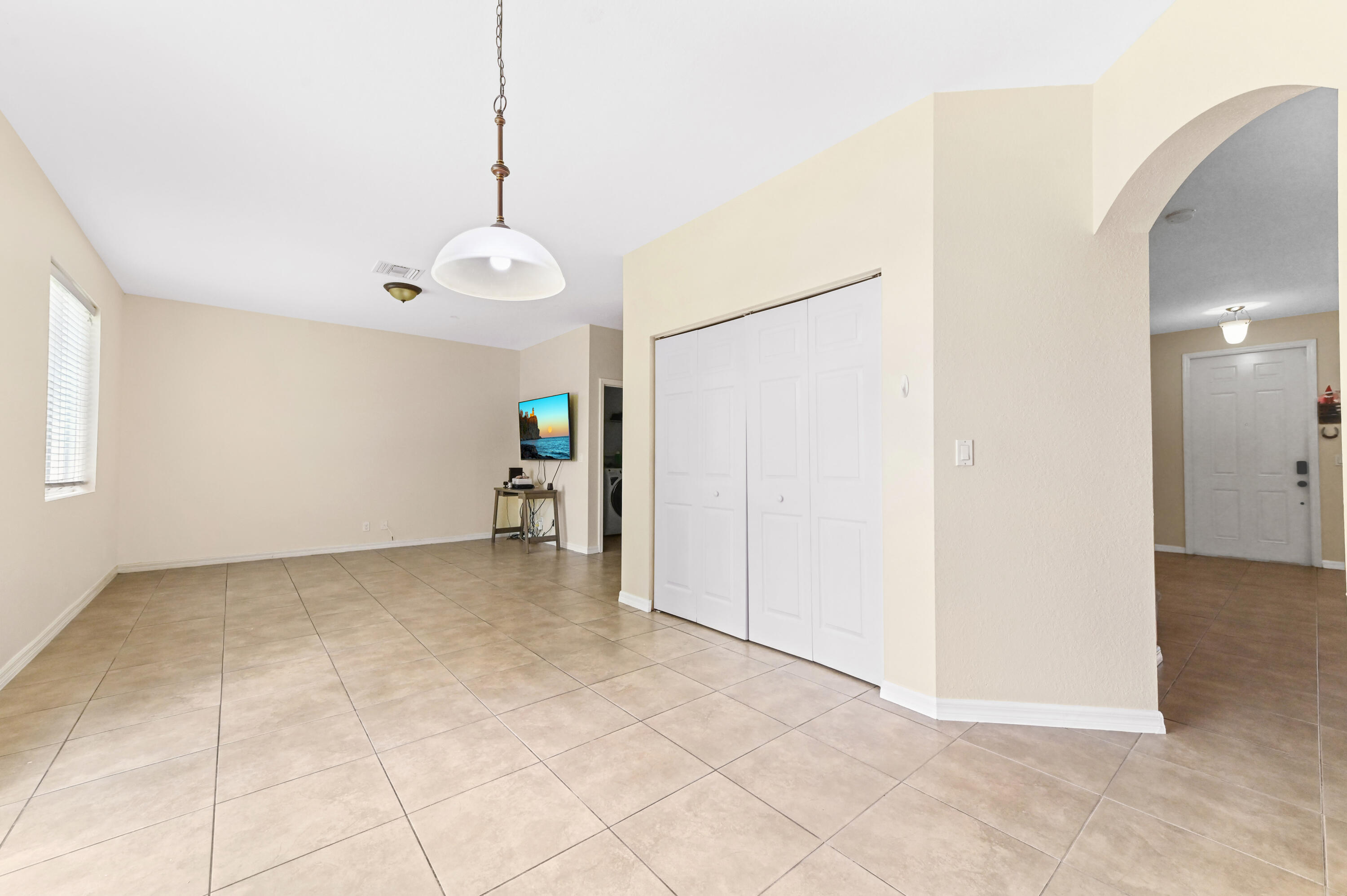6819 Osage, West Palm Beach FL 33413