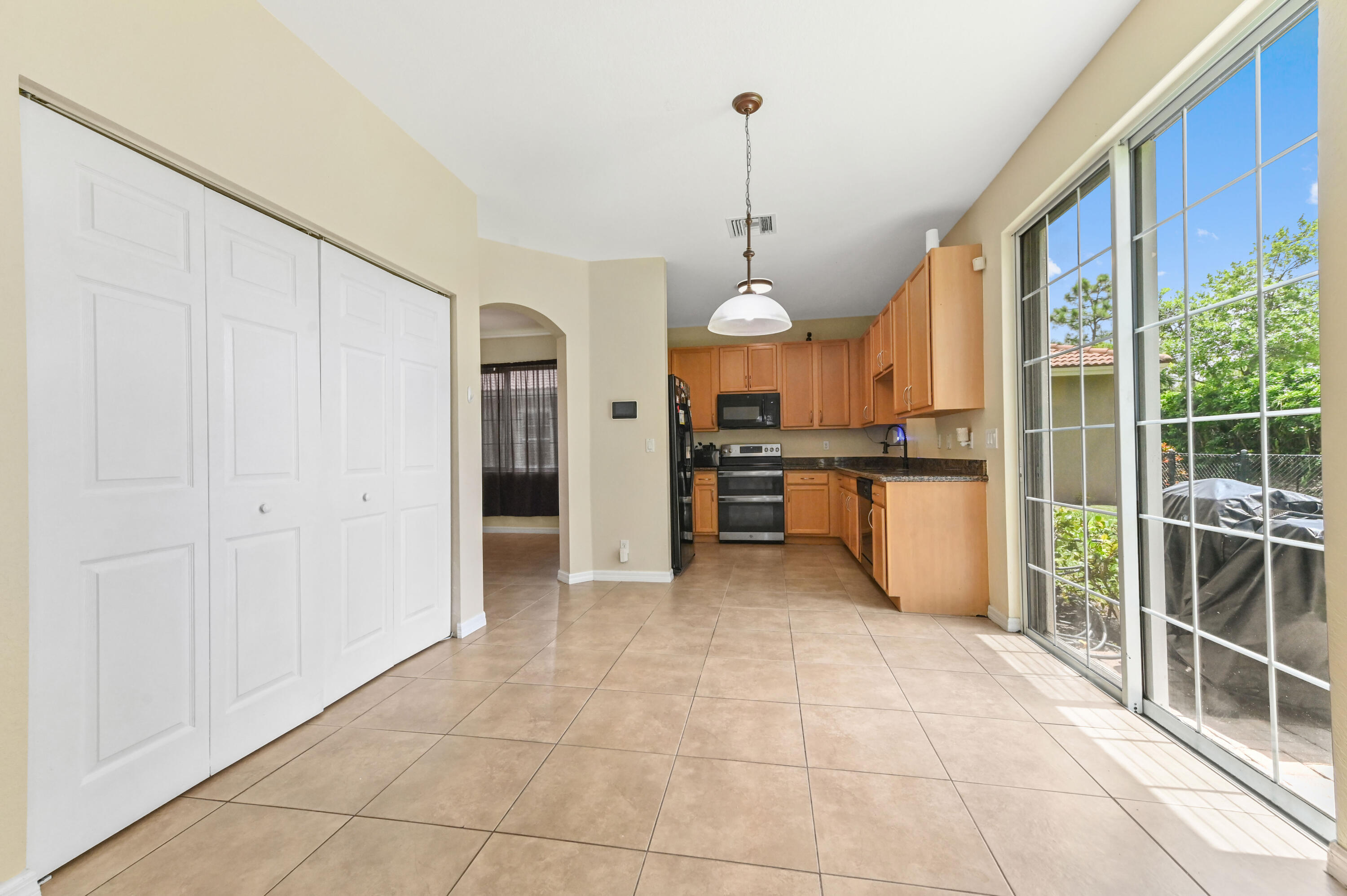 6819 Osage, West Palm Beach FL 33413