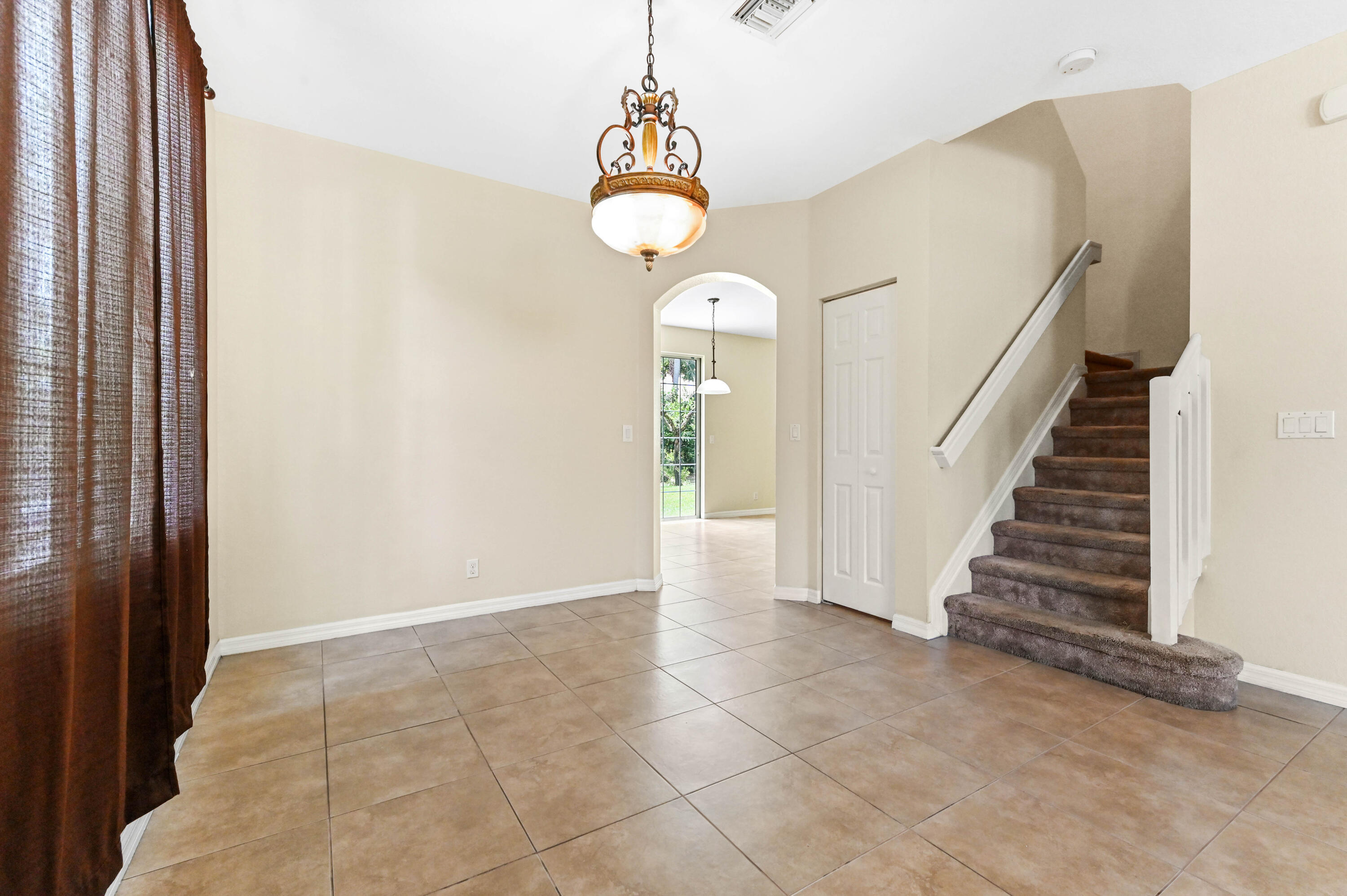 6819 Osage, West Palm Beach FL 33413