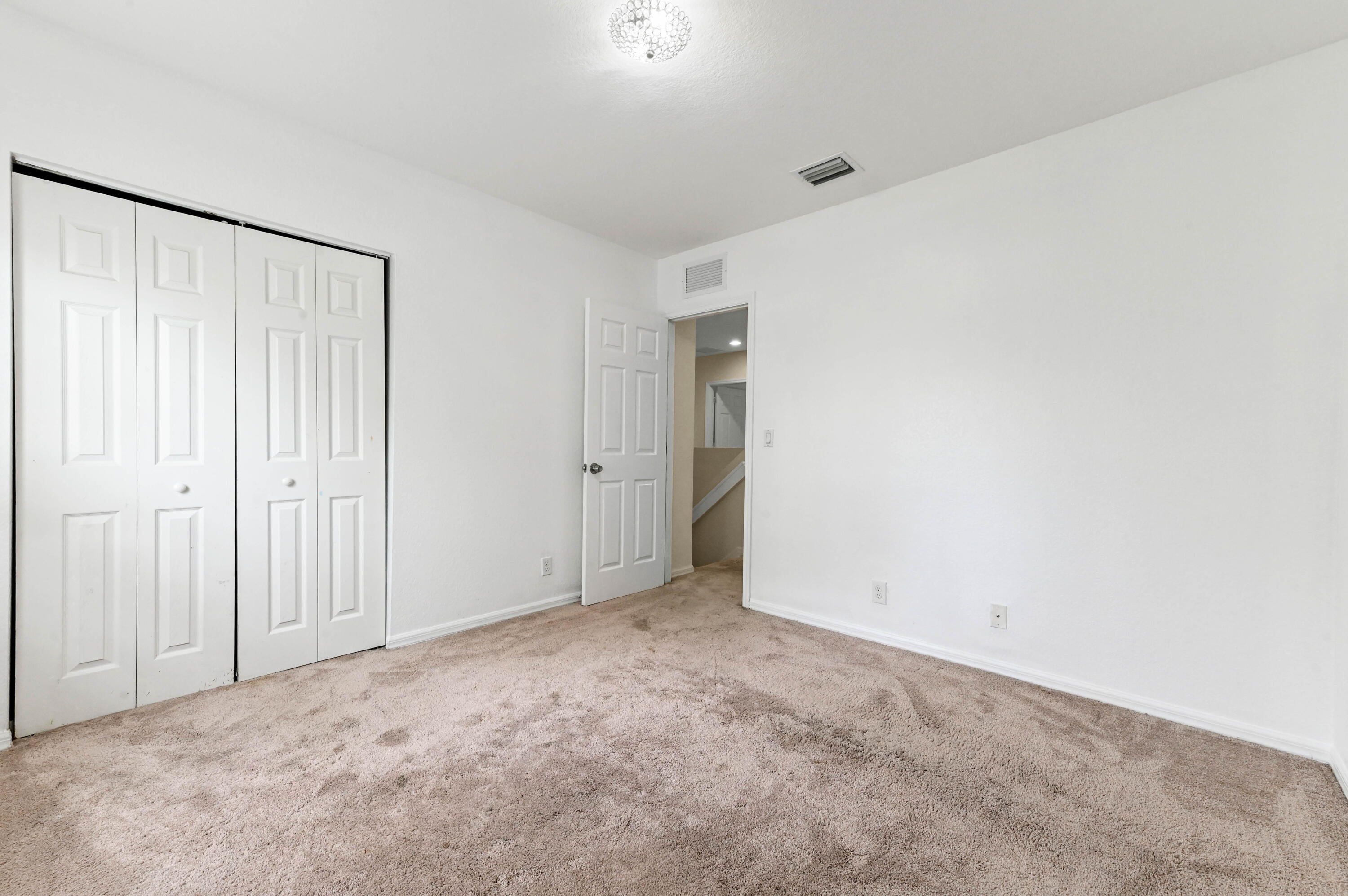 6819 Osage, West Palm Beach FL 33413