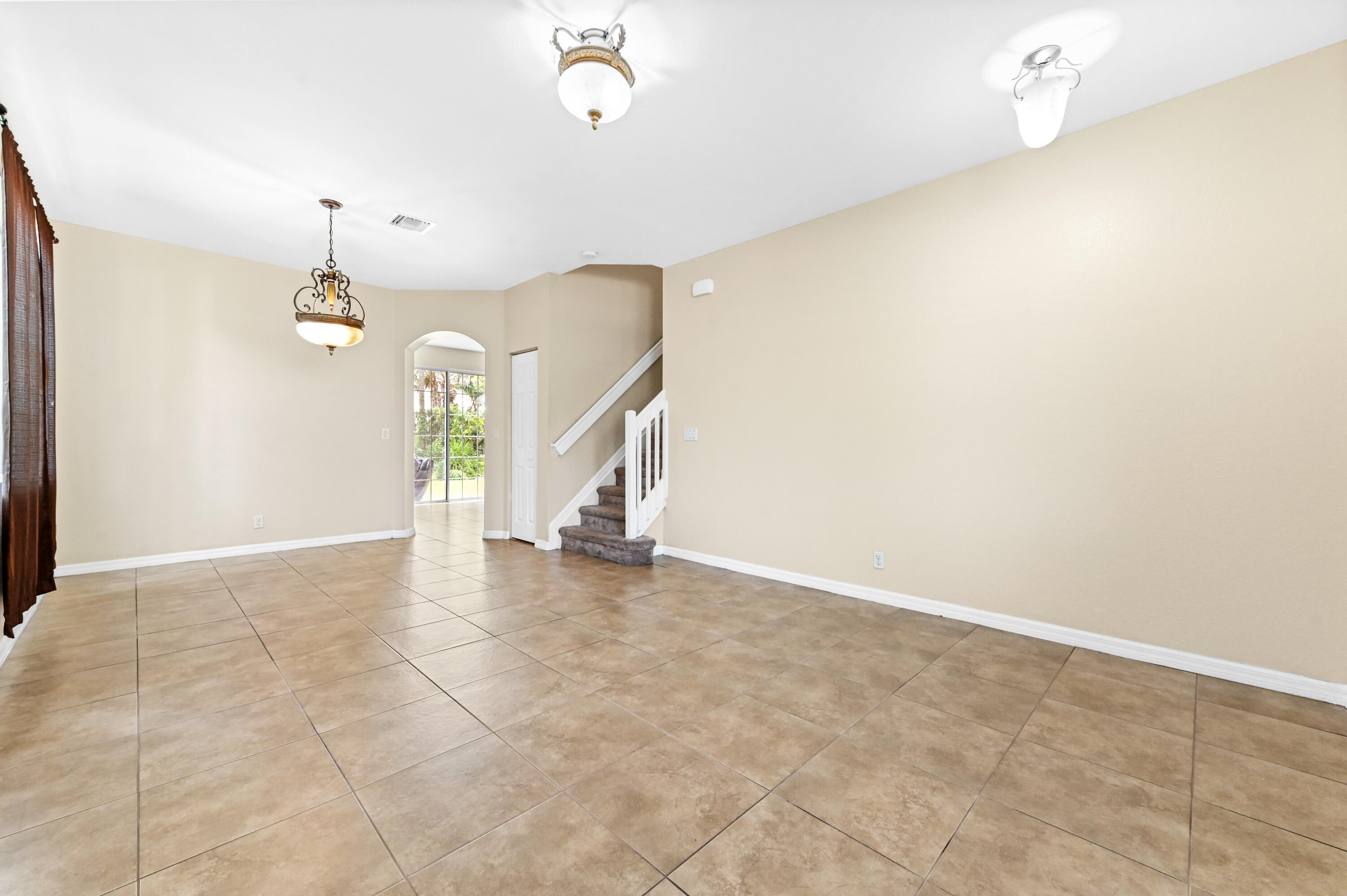 6819 Osage, West Palm Beach FL 33413