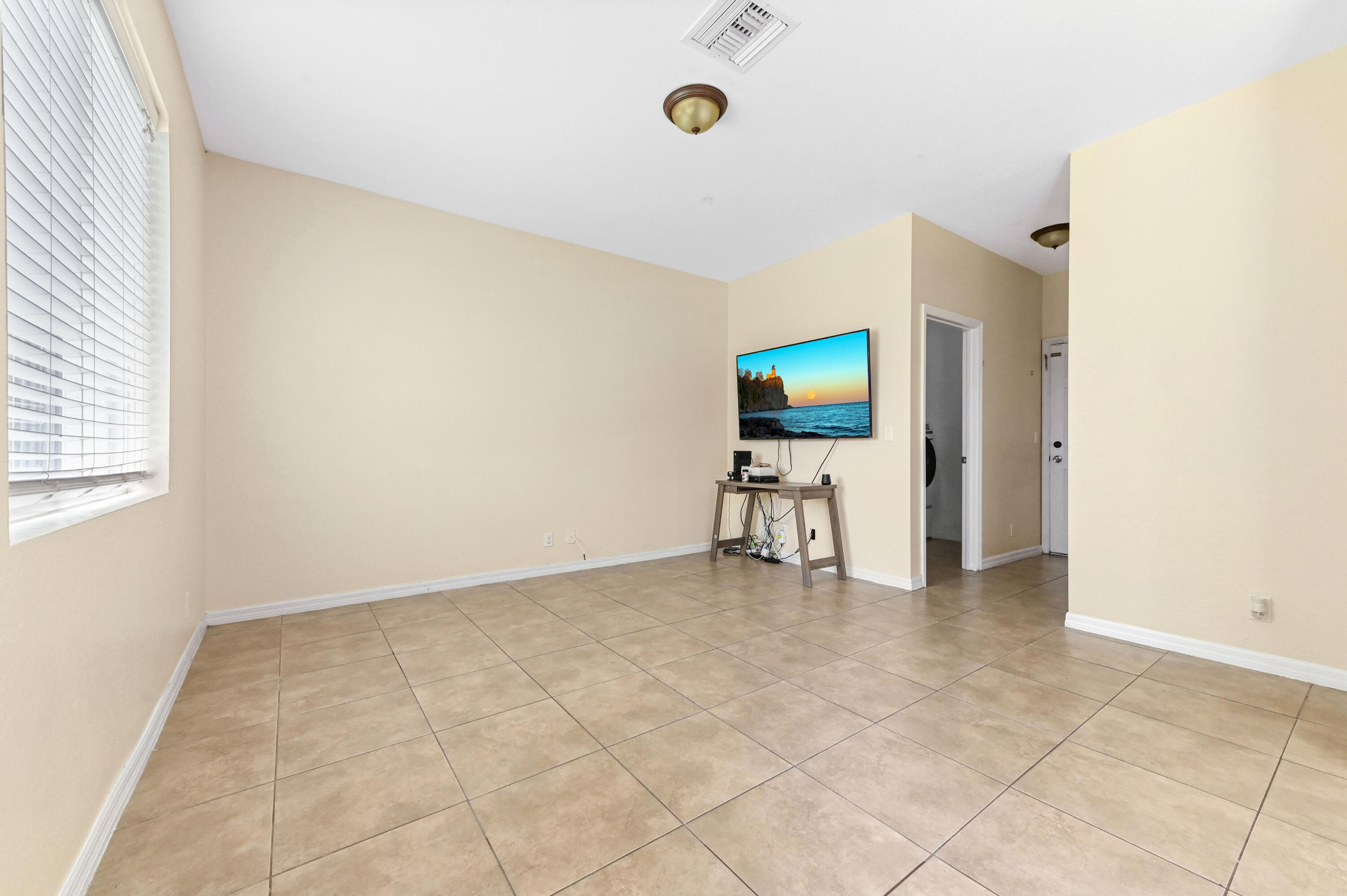 6819 Osage, West Palm Beach FL 33413