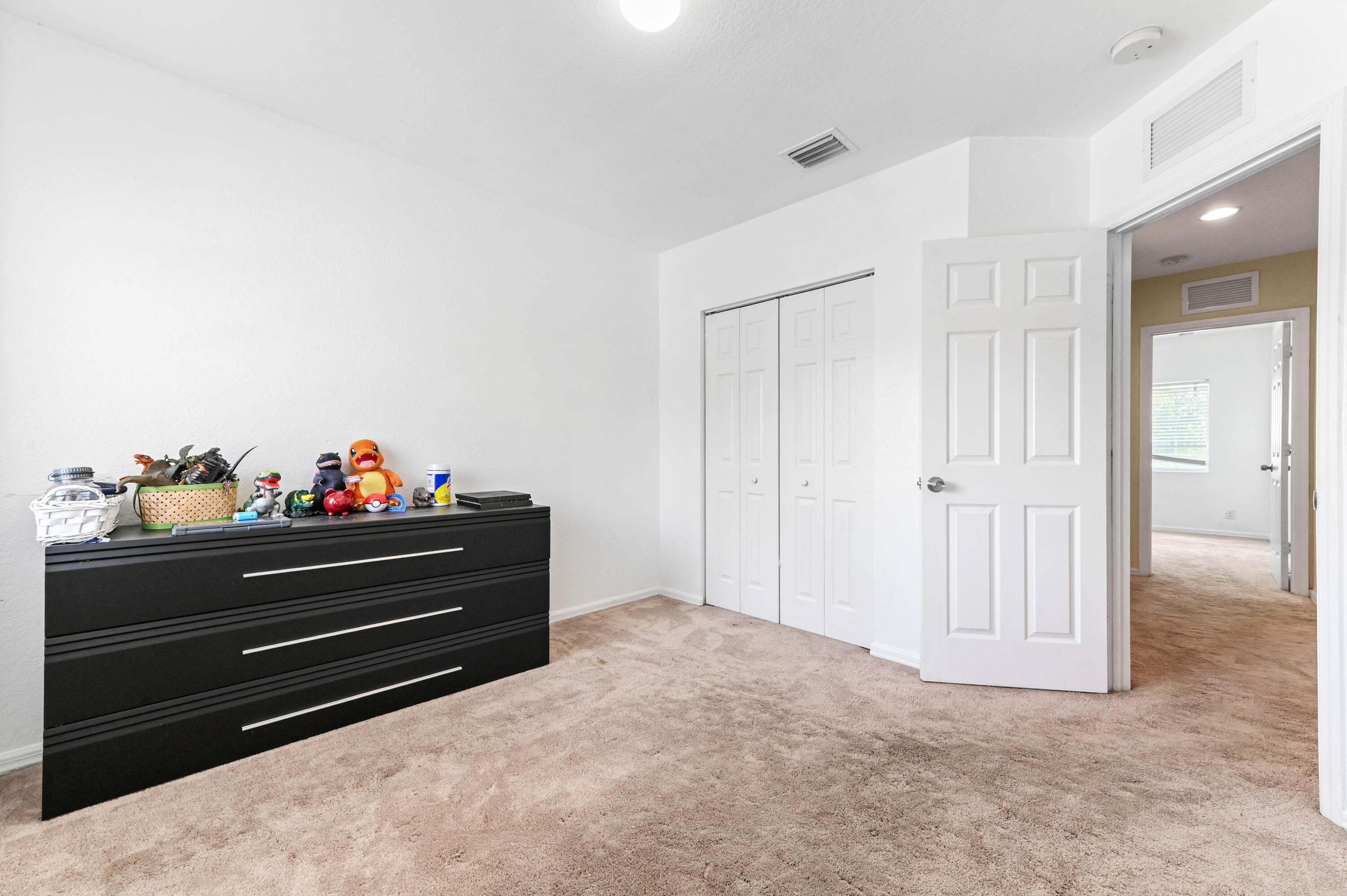 6819 Osage, West Palm Beach FL 33413