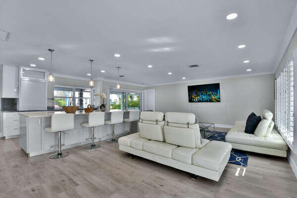 839 Enfield, Boca Raton FL 33487
