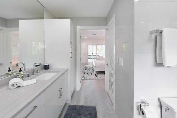 839 Enfield, Boca Raton FL 33487