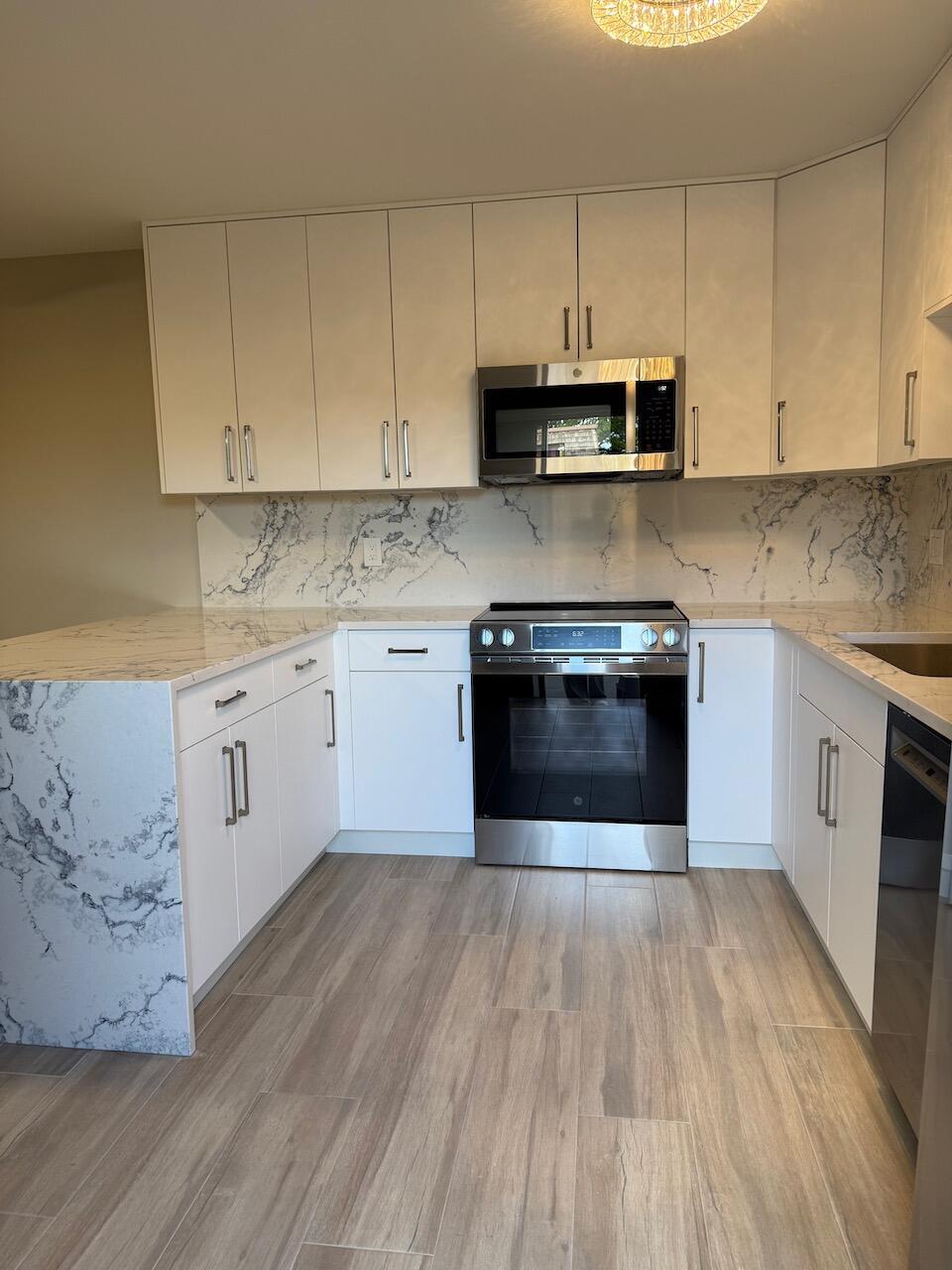 79 Lake Arbor #79, Palm Springs FL 33461