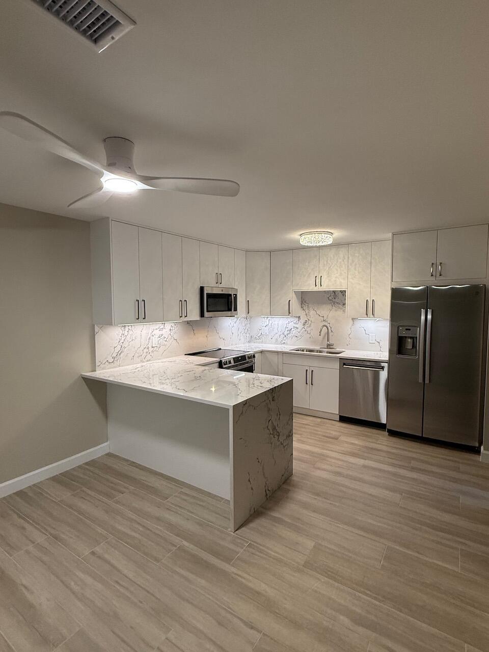 79 Lake Arbor #79, Palm Springs FL 33461
