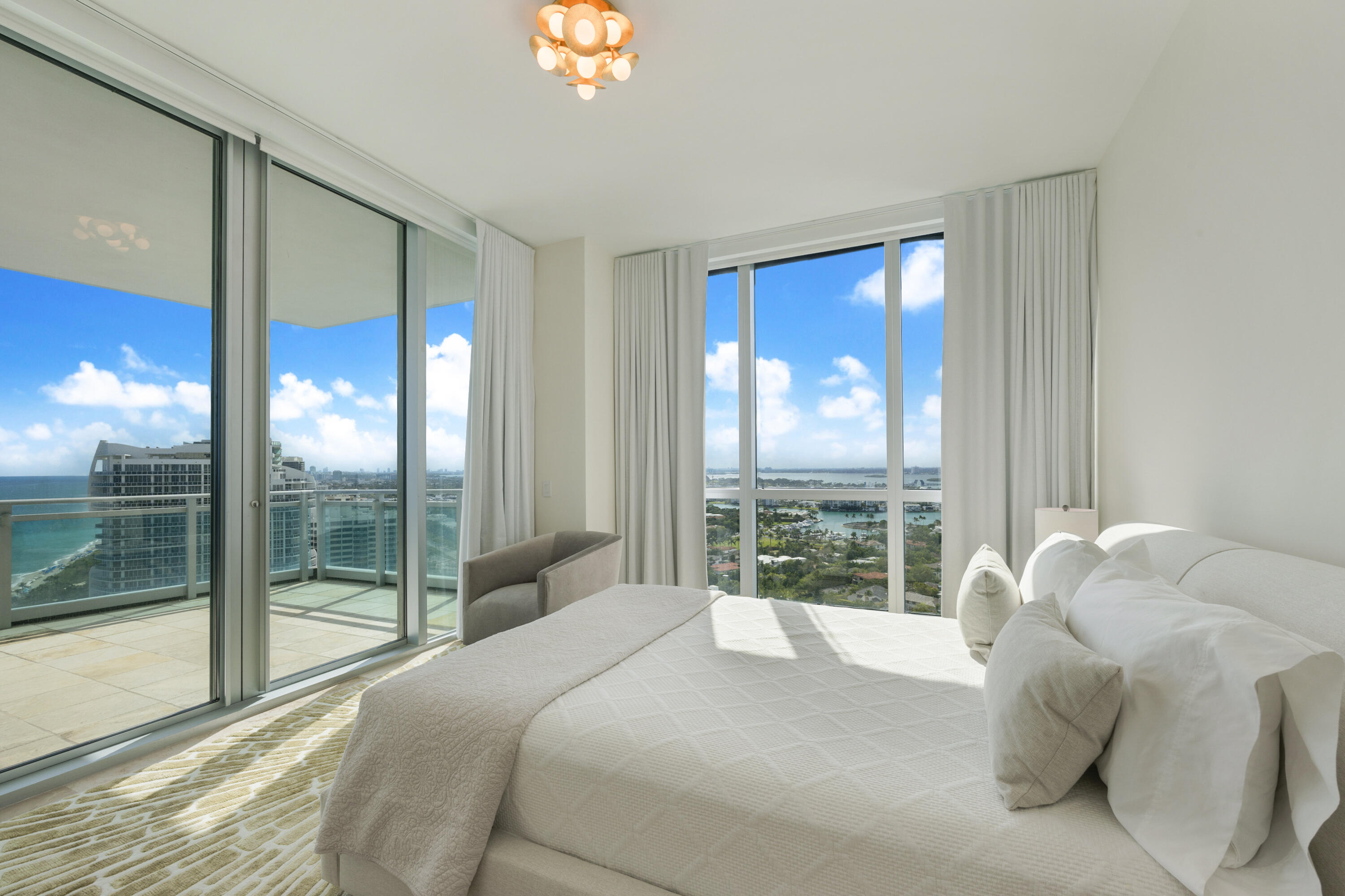 10295 Collins #2203, Bal Harbour FL 33154