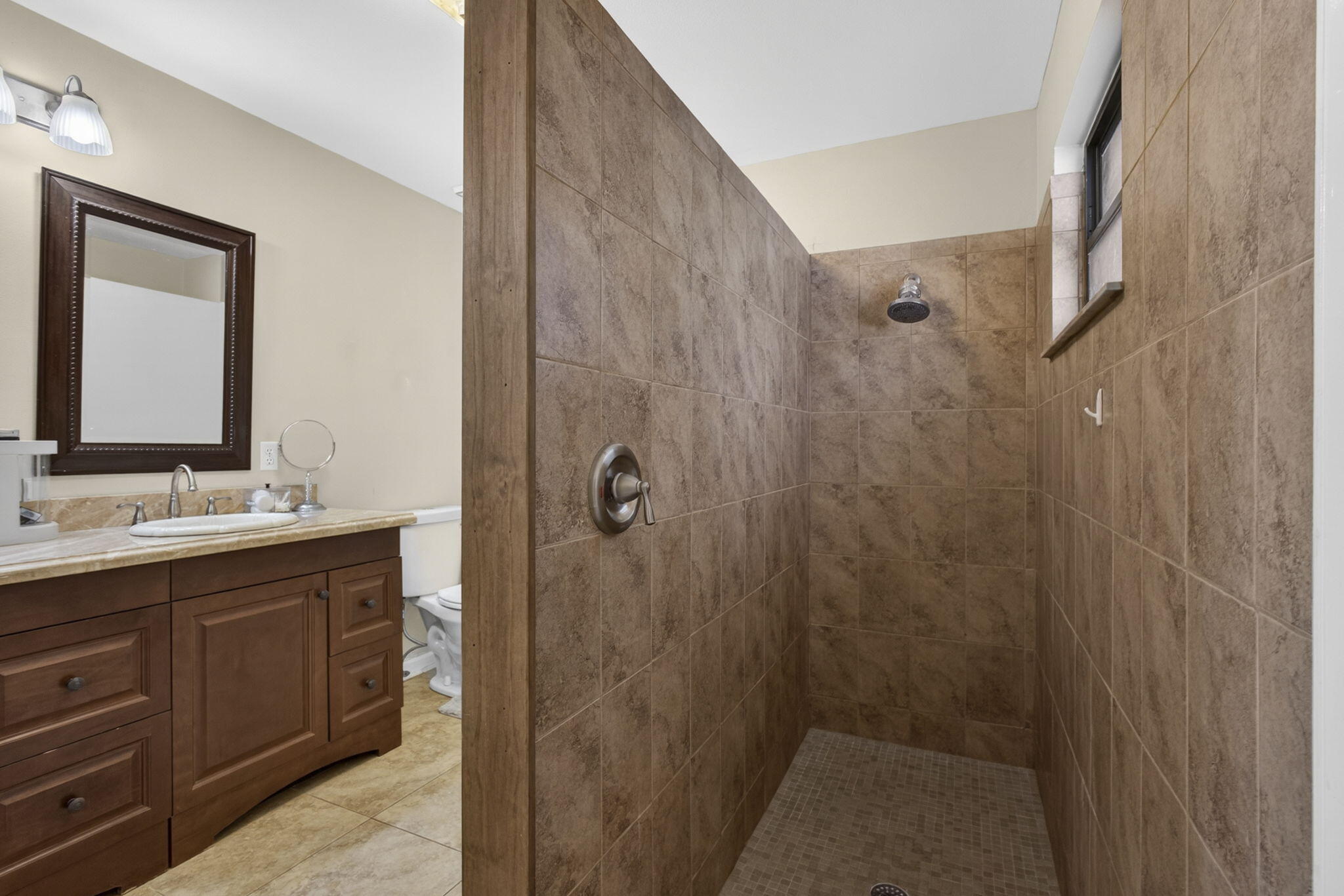 106 Segovia, Royal Palm Beach FL 33411