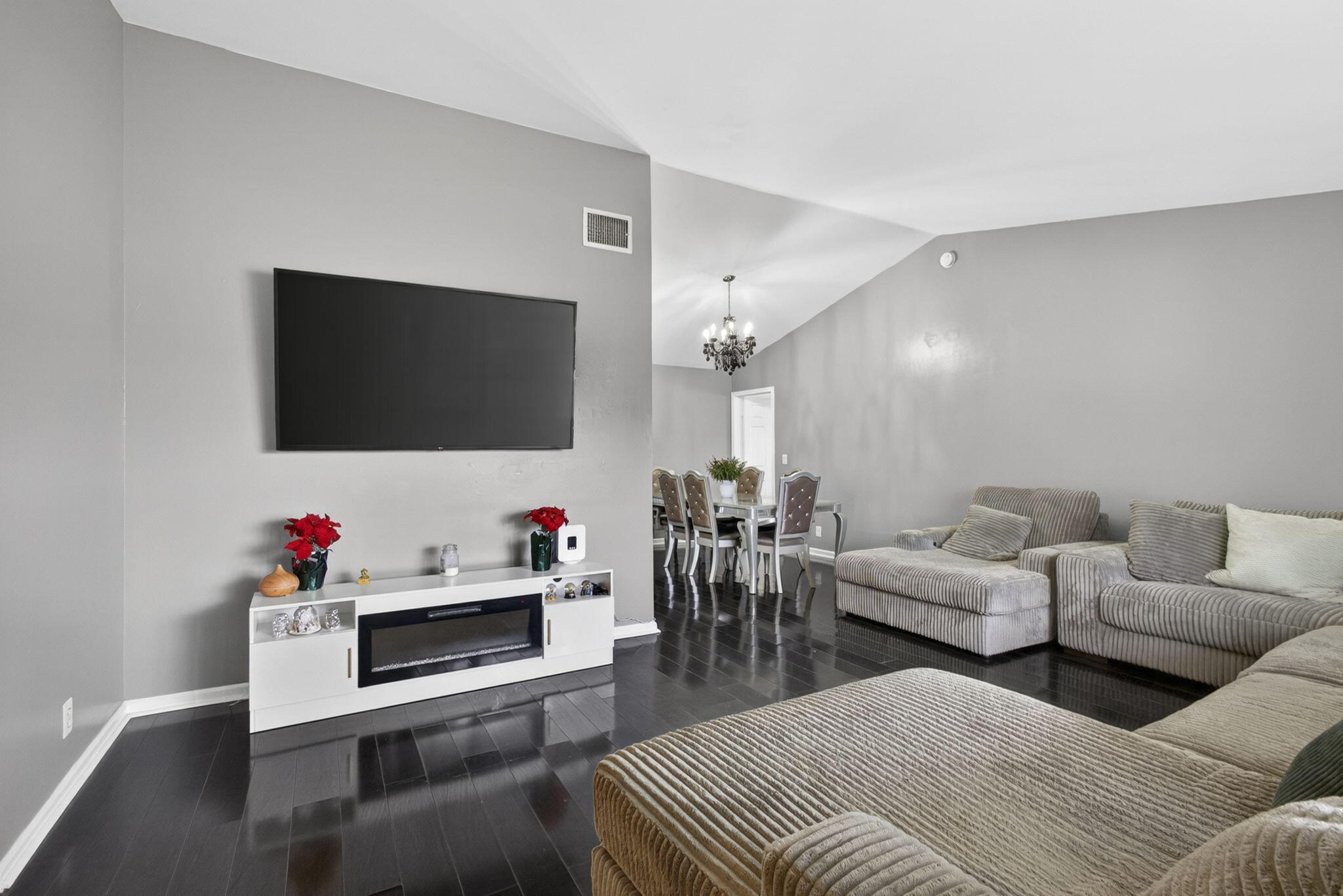 106 Segovia, Royal Palm Beach FL 33411