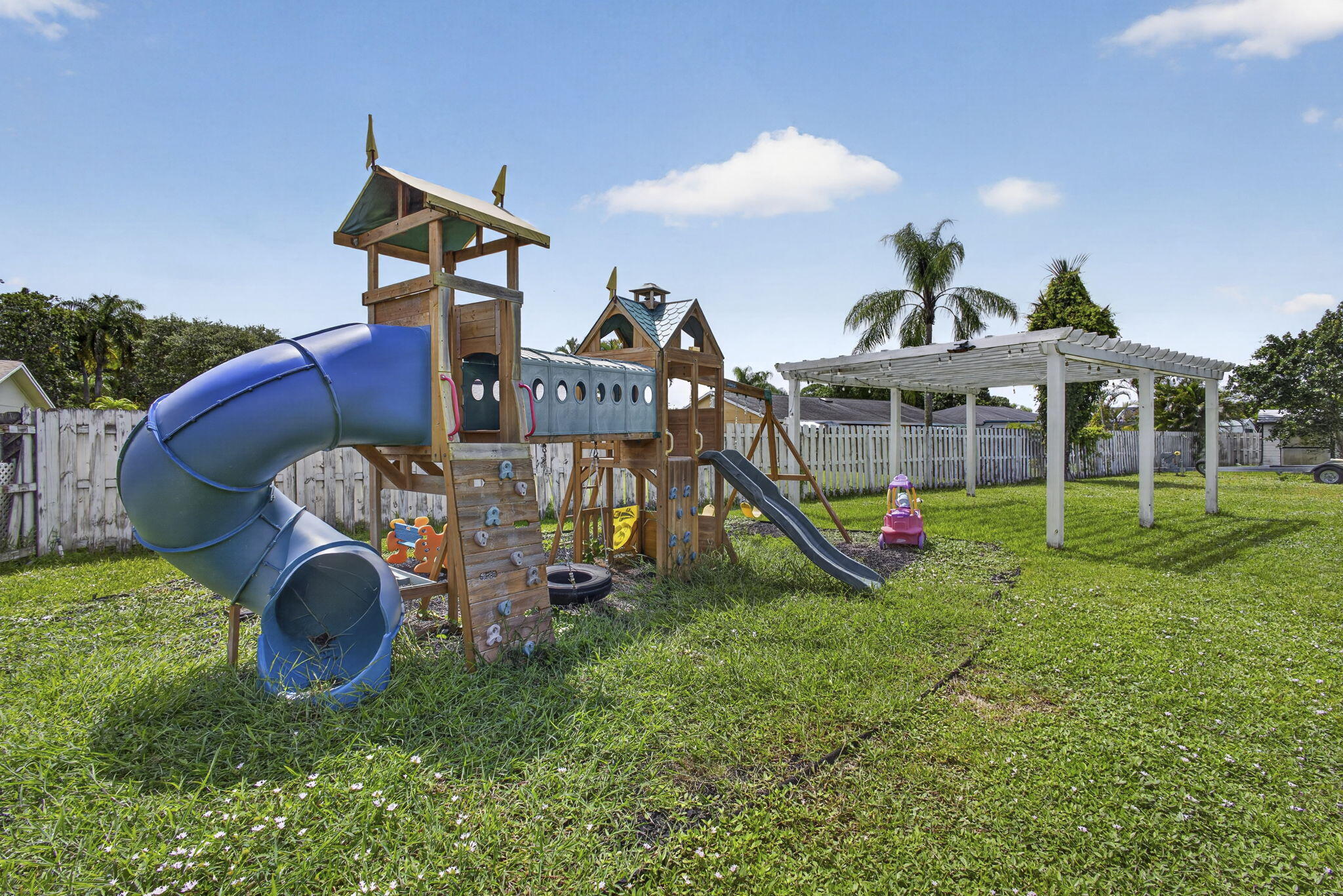 106 Segovia, Royal Palm Beach FL 33411