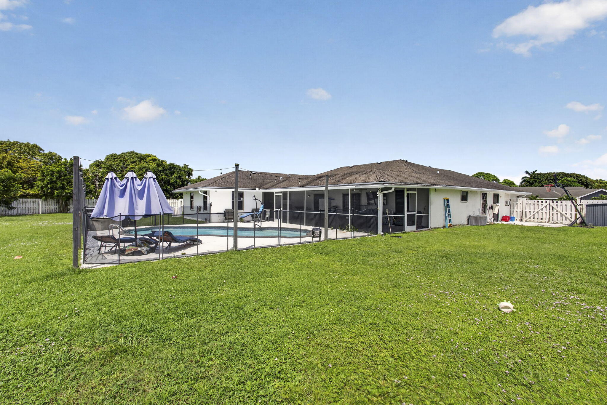 106 Segovia, Royal Palm Beach FL 33411
