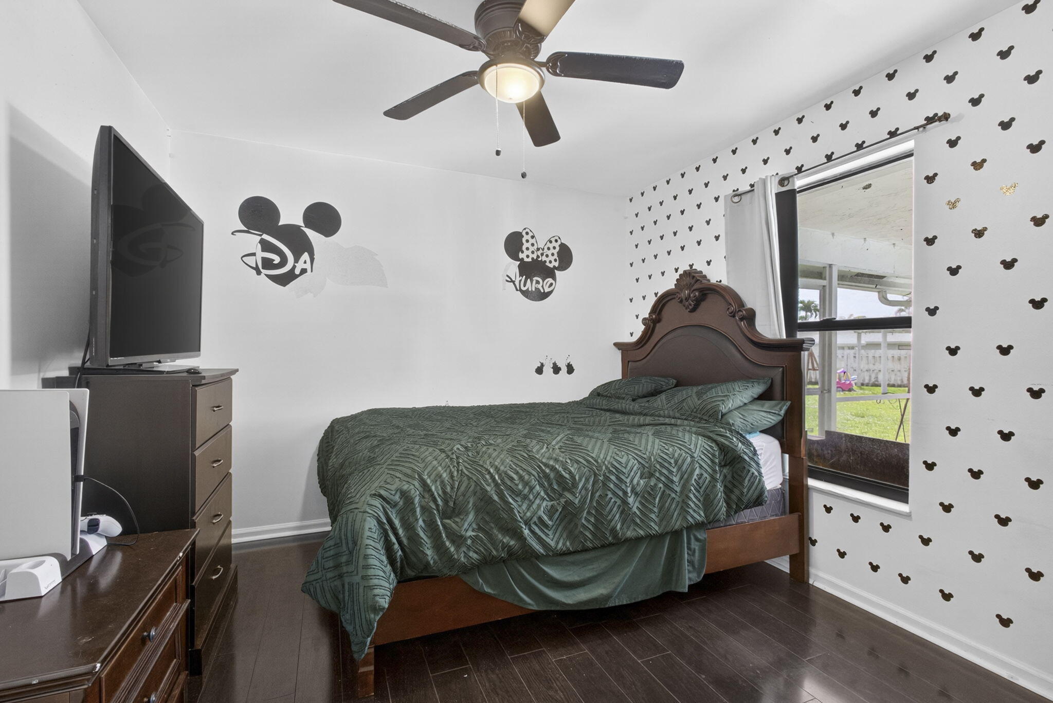 106 Segovia, Royal Palm Beach FL 33411