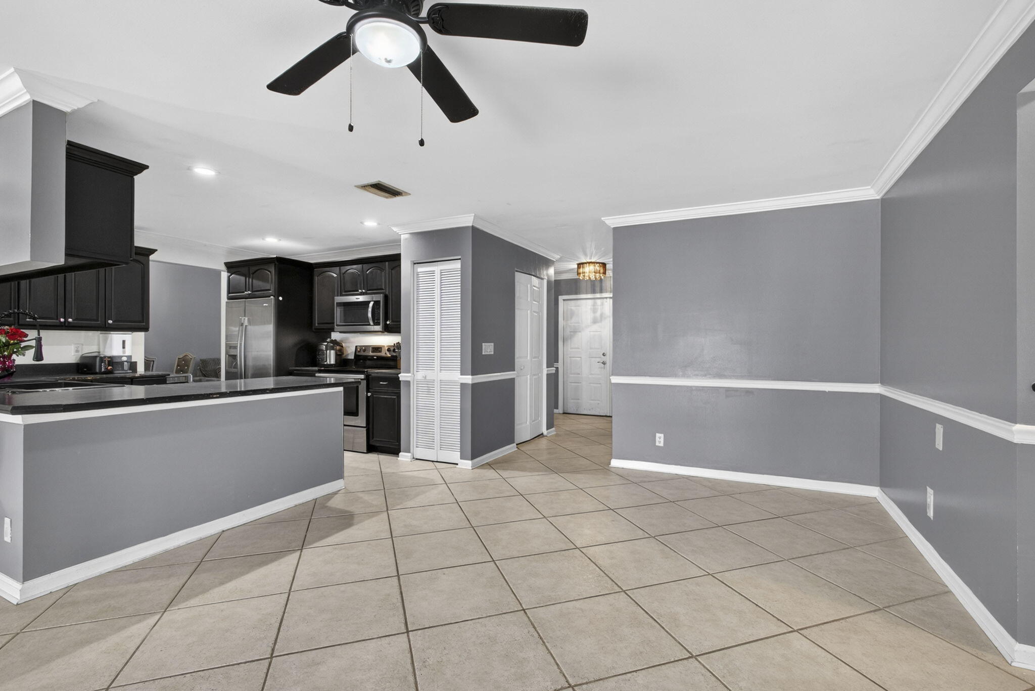 106 Segovia, Royal Palm Beach FL 33411